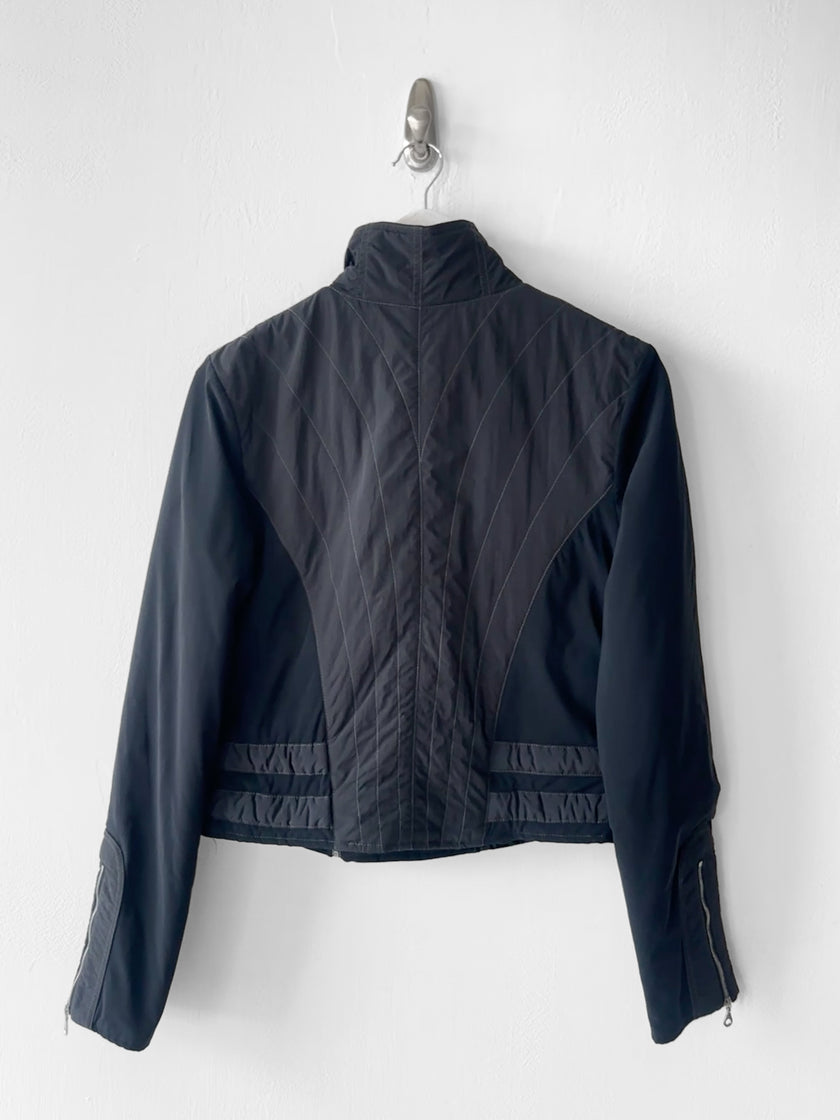 NO LABEL early 2000s CROP FIT JACKET WITH OFF THE CENTRE ZIP AND BUCKLE DETAIL AT WAIST