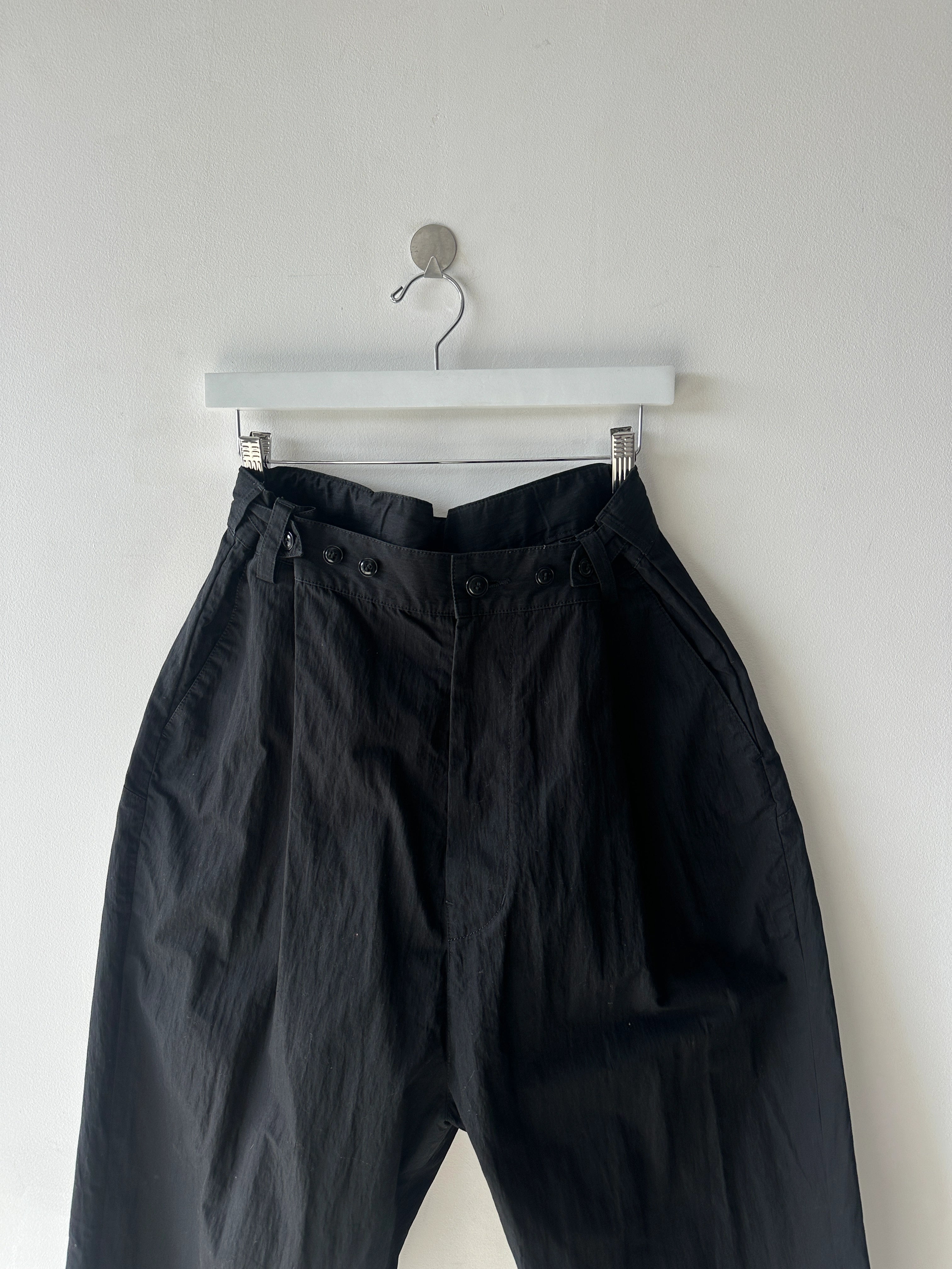 YOHJI YAMAMOTO Y'S - early 2000s MULTI BUTTON WAISTBAND CURVED TROUSERS