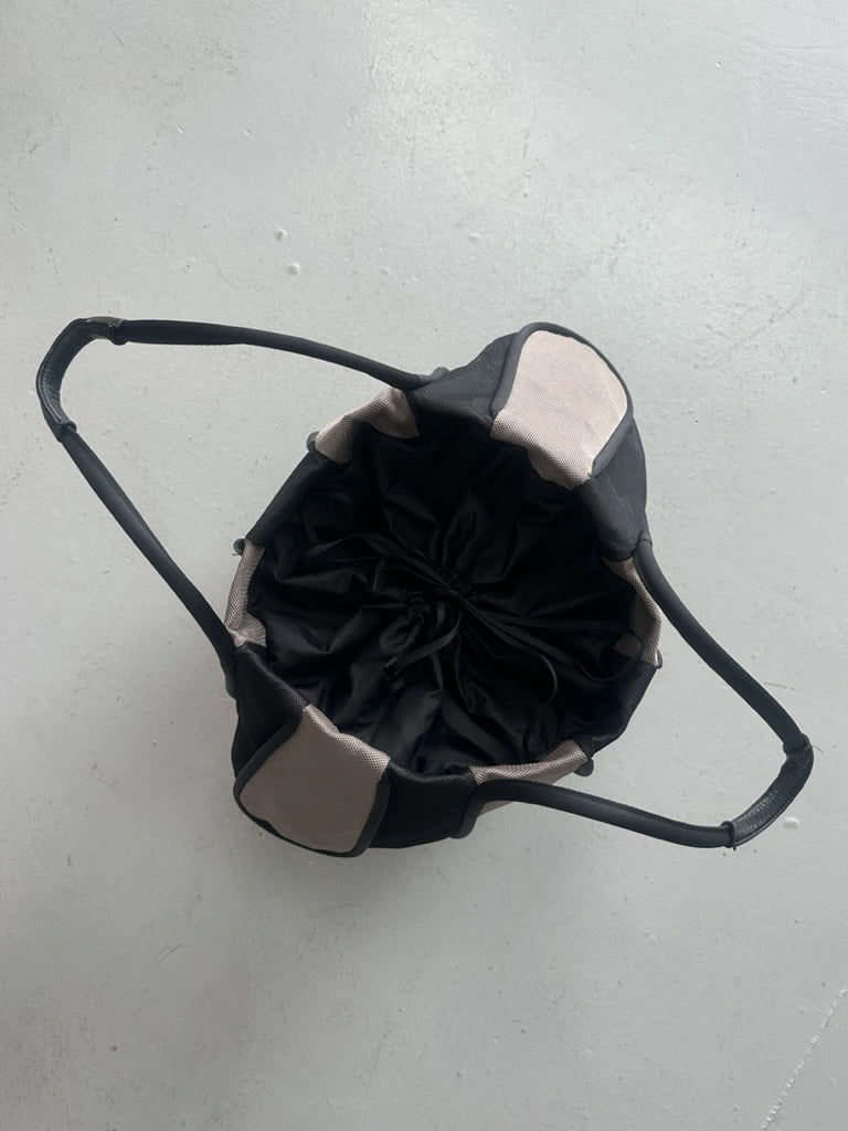 ISSEY MIYAKE PLEATS PLEASE - early 2000s MESH BALLOON TOTE BAG