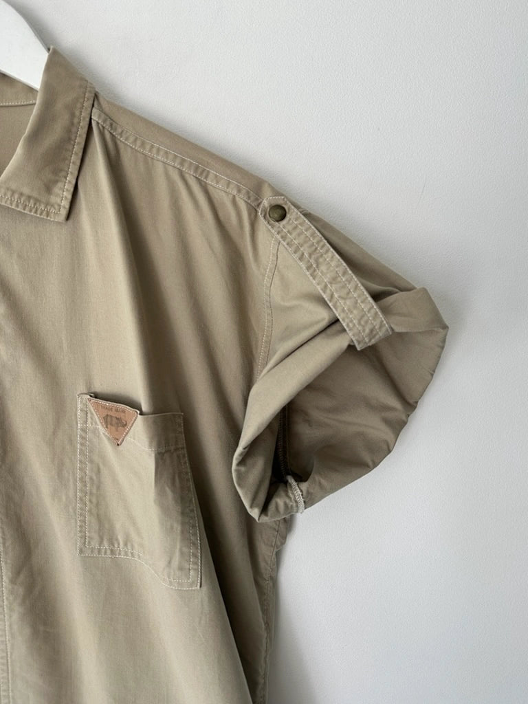 1990s ASYMMETRICAL FRONT CLOSURE SHORT SLEEVE SHIRT