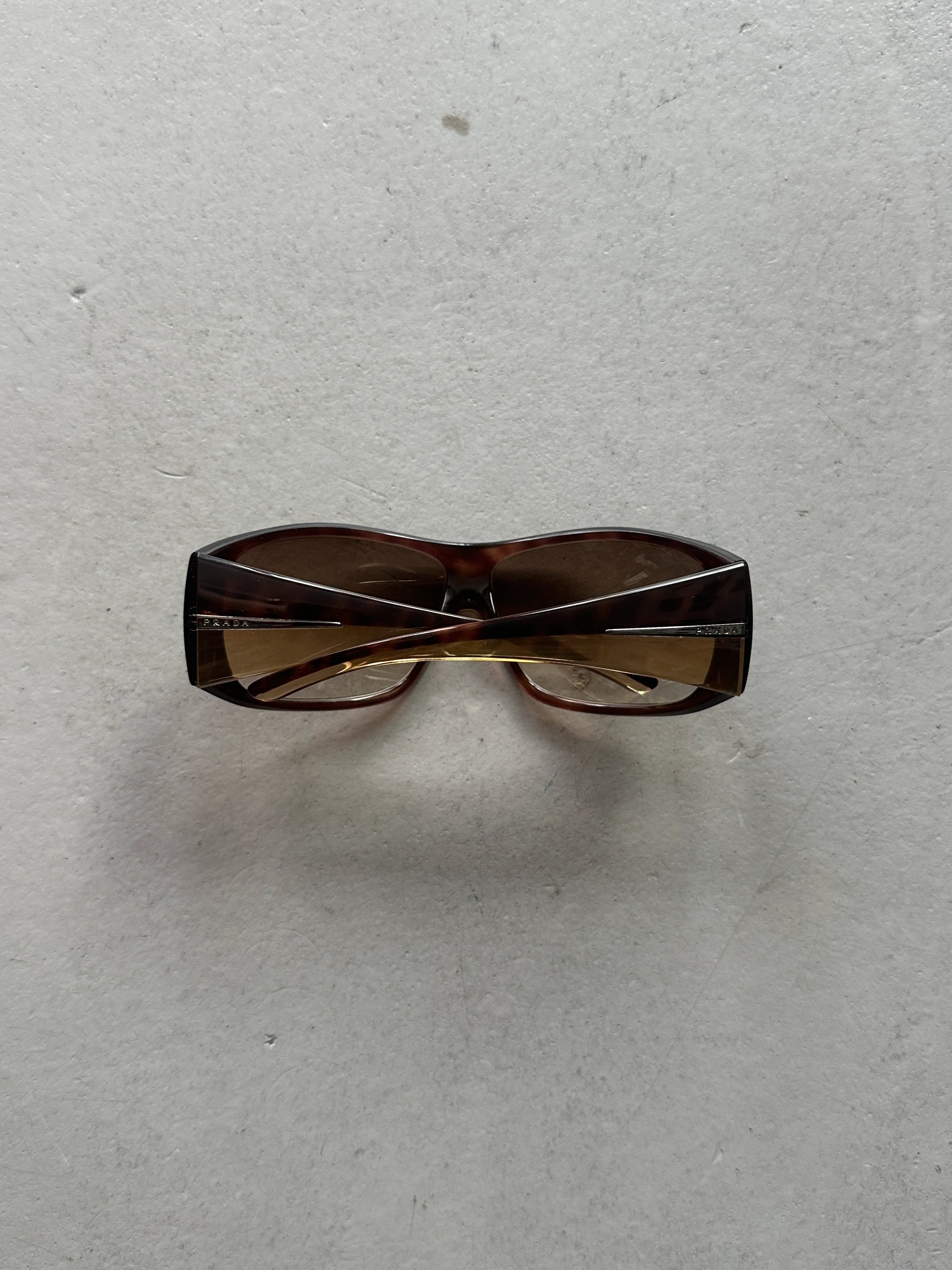 PRADA - 1990s OVERSIZED WRAP AROUND SUNGLASSES