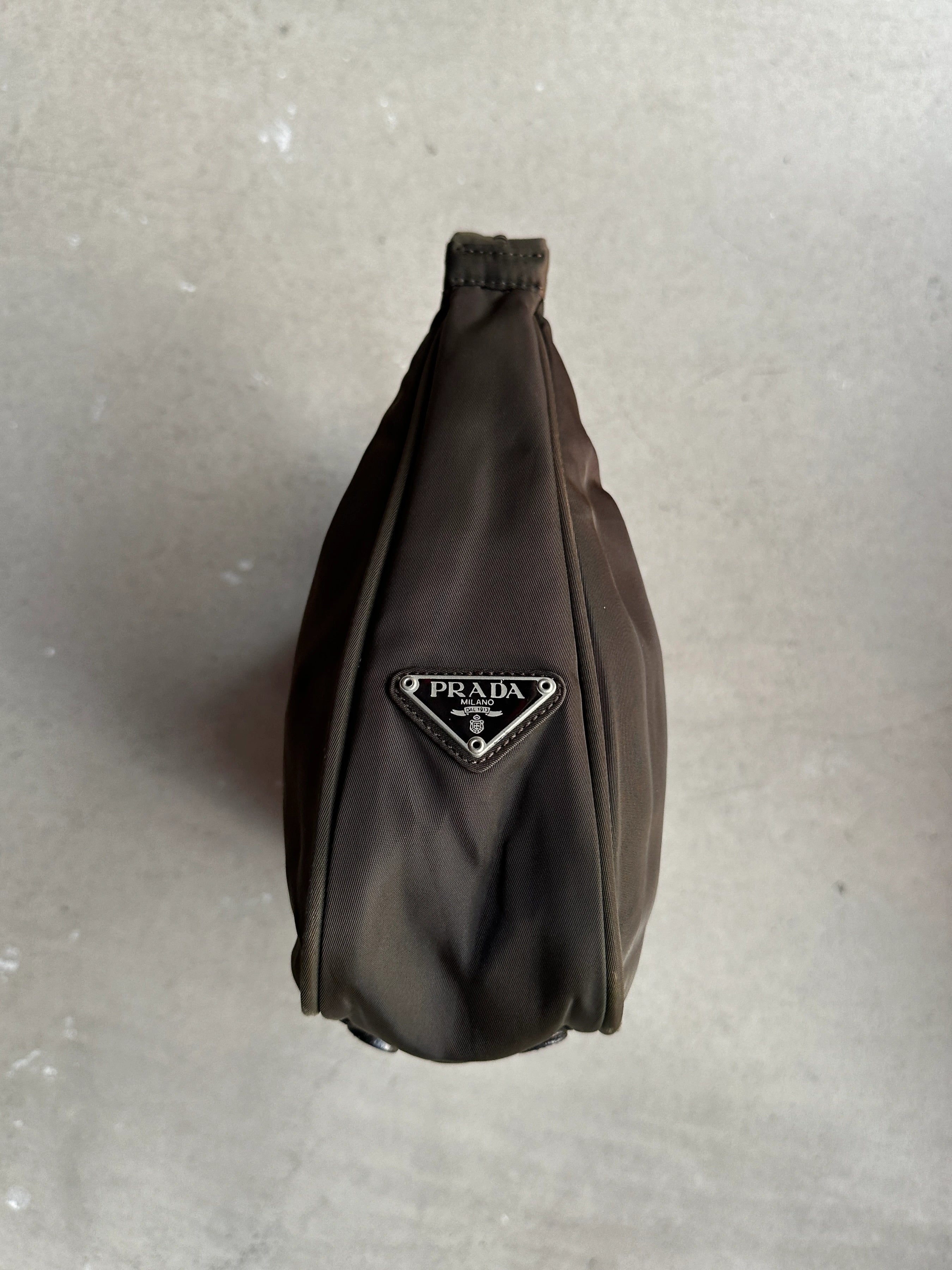 PRADA - 2000s NYLON HOBO SHOULDER BAG