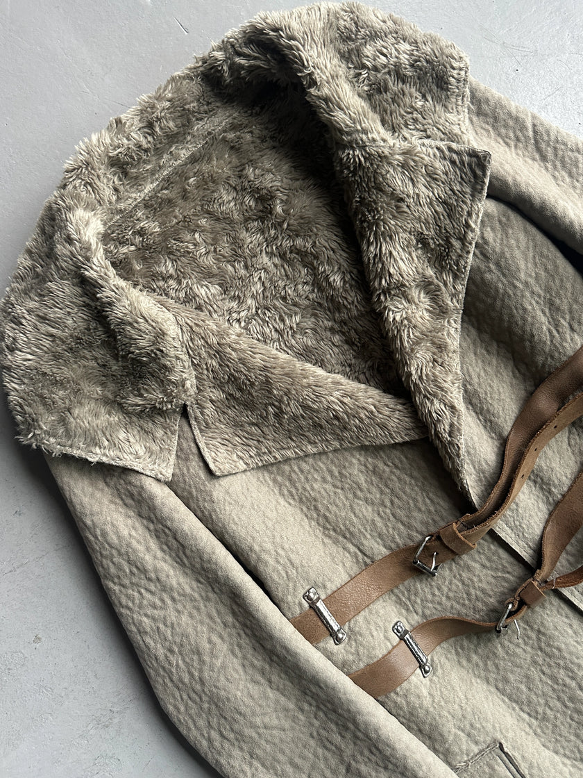 COP COPINE - 2000s RELAXED TEXTURED COAT WITH DOUBLE CROSSED LEATHER BELT