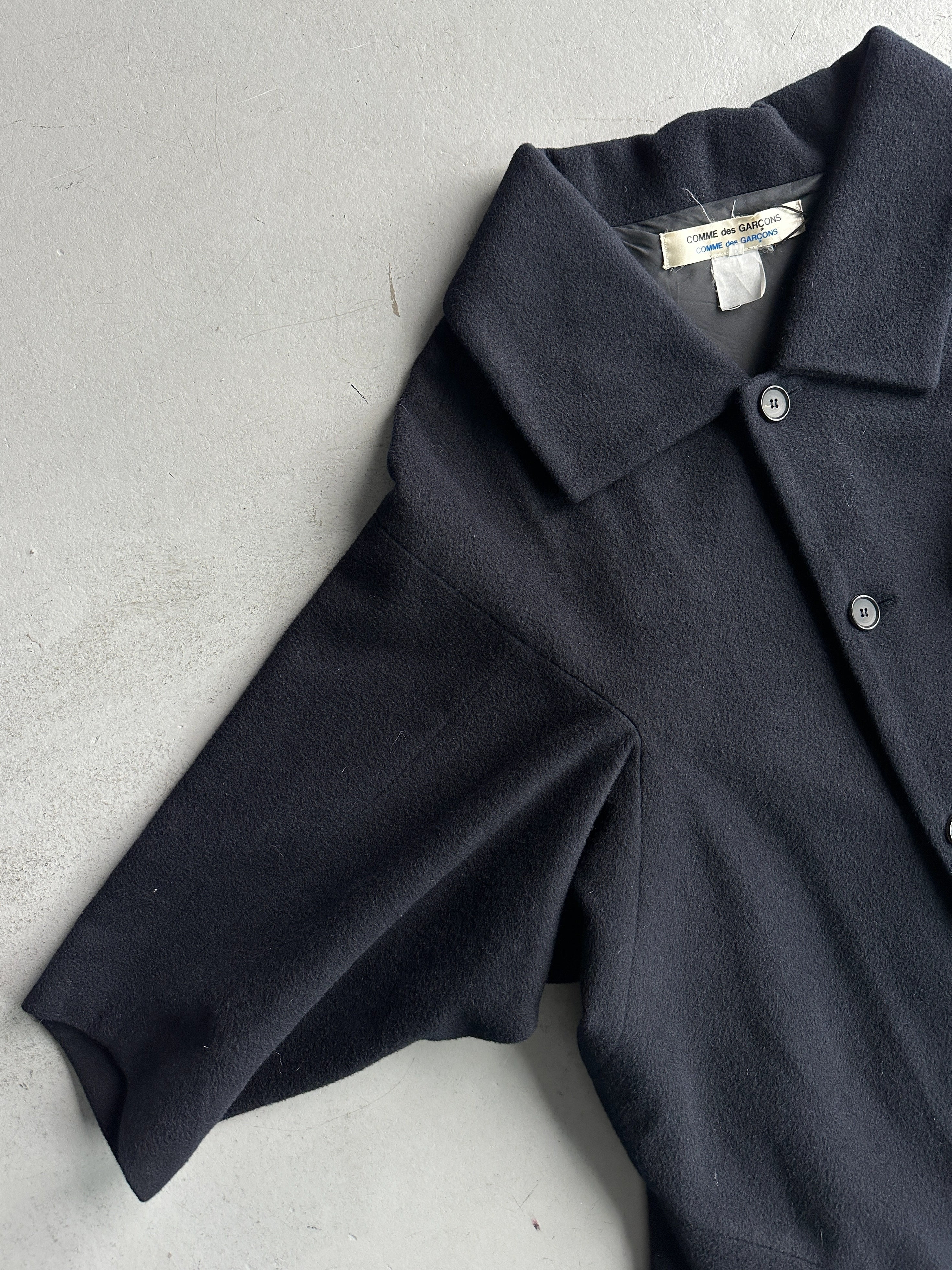 COMME DES GARÇONS - F/W 1991 SCULPTURAL SLEEVE COAT