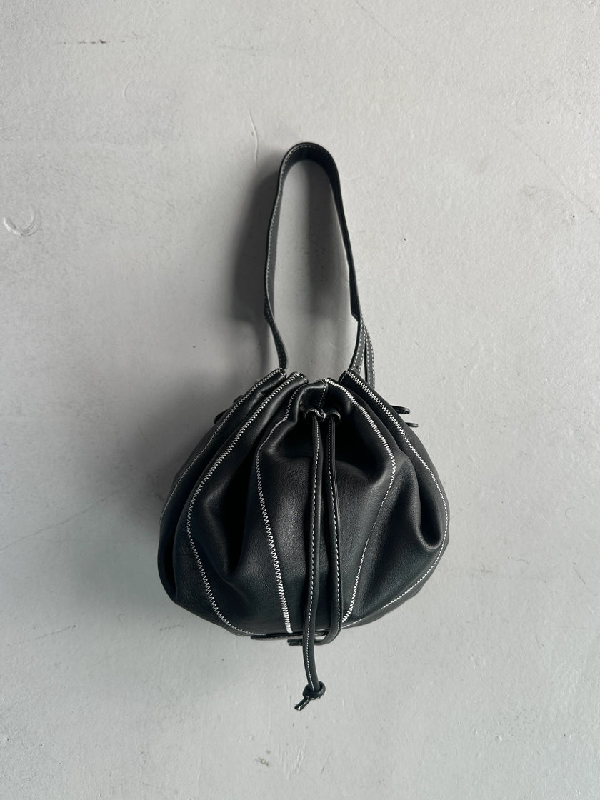 ENRICO COVERI - 1990s LEATHER BUCKET BAG