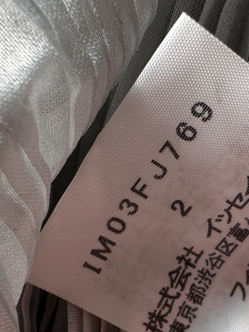 ISSEY MIYAKE - F/W 2000 BUBBLE PLEATED BUTTONED BLOUSE