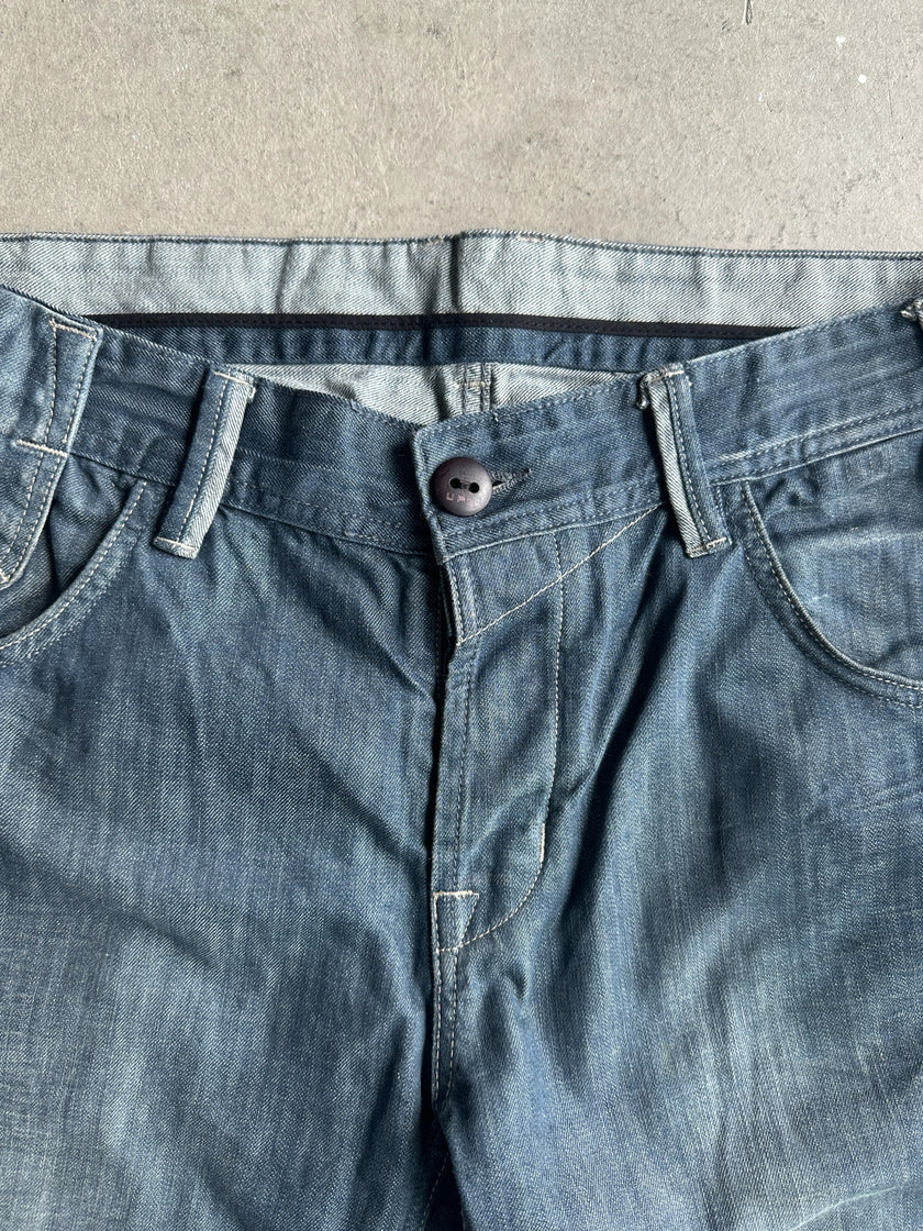 2000s RELAXED FIT WITH TURN UP HEM JEANS