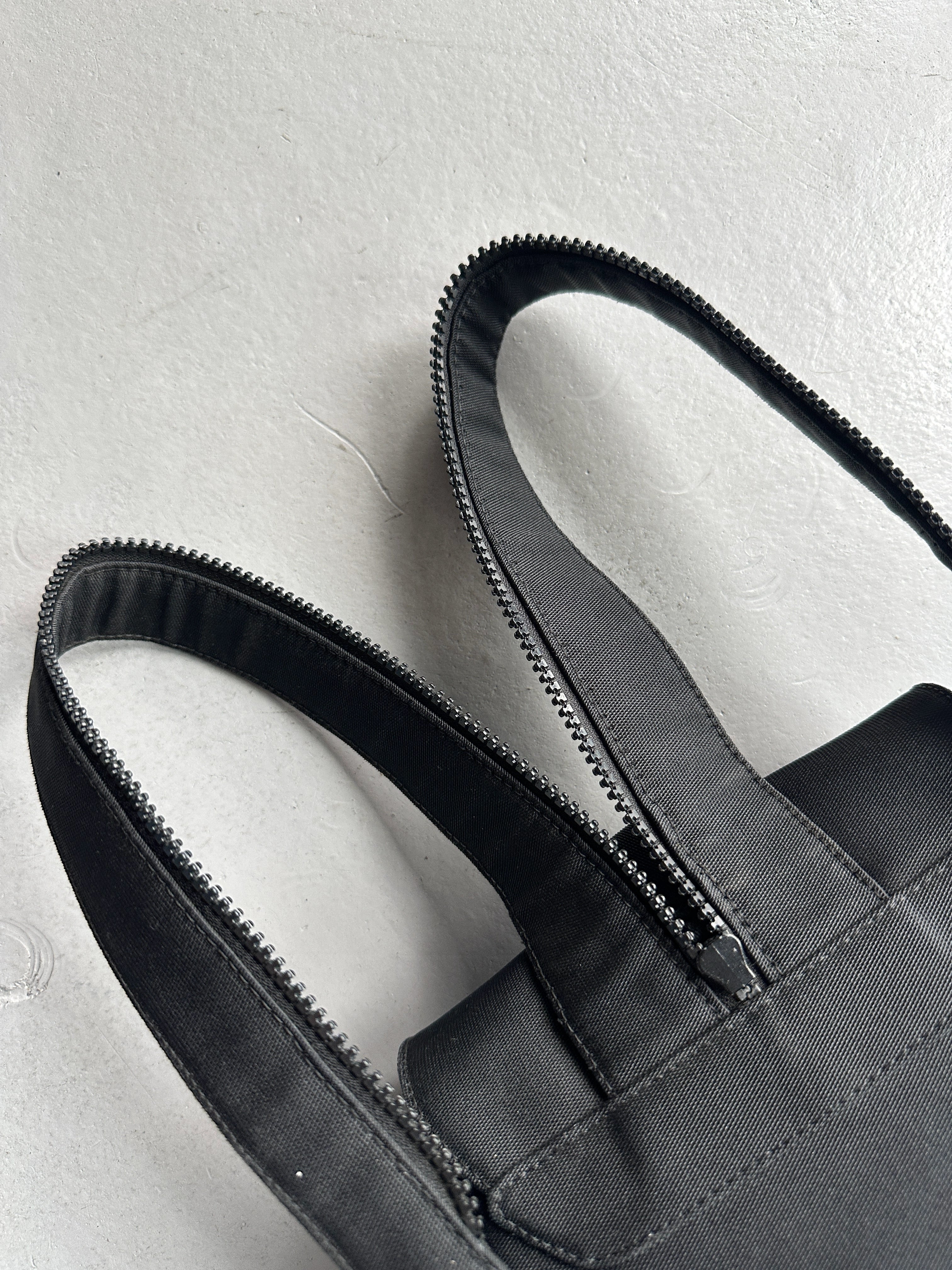 GIANFRANCO FERRÉ - 1990s ZIPPABLE STRAPS BACKPACK