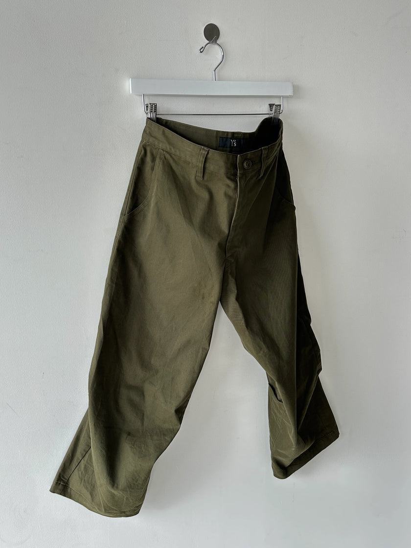 YOHJI YAMAMOTO Y'S - late 1990s CURVED LEG CAPRI TROUSERS
