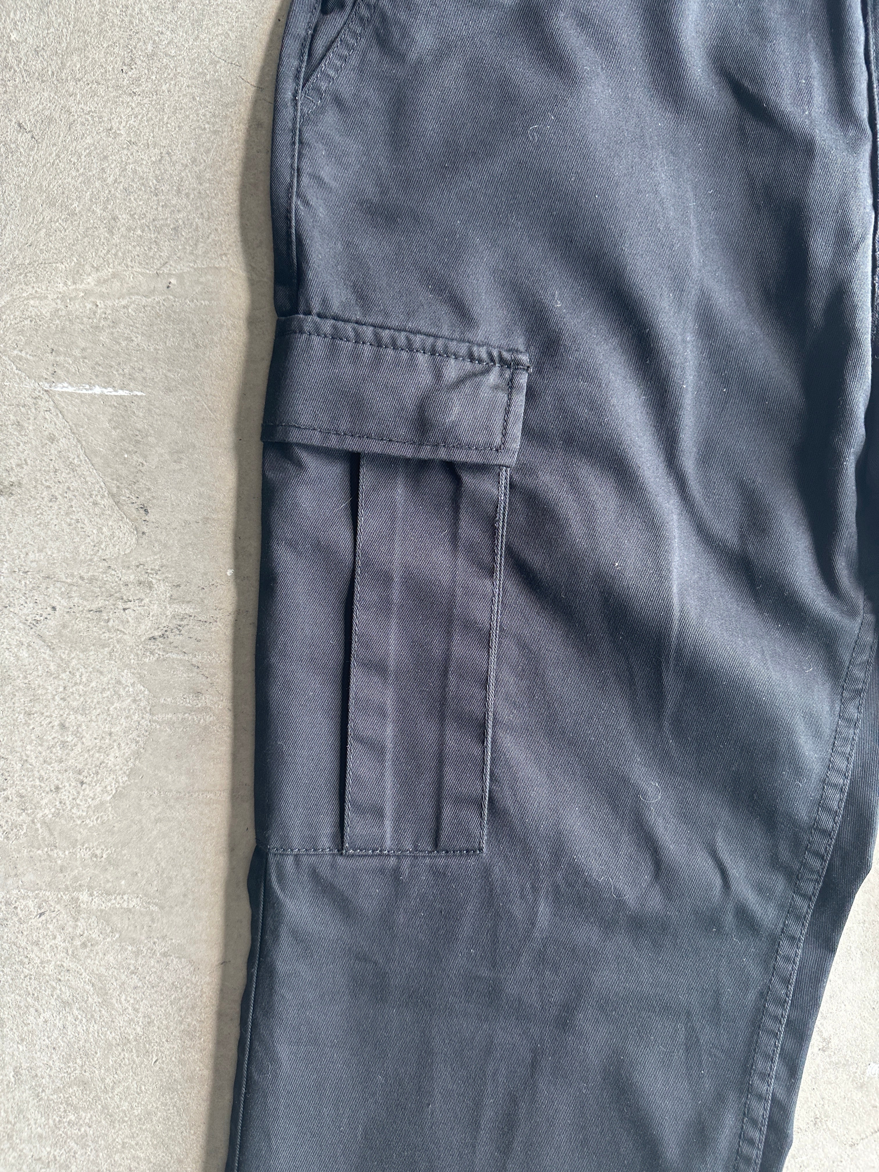 1990s STRAIGHT FIT CARGO TROUSERS