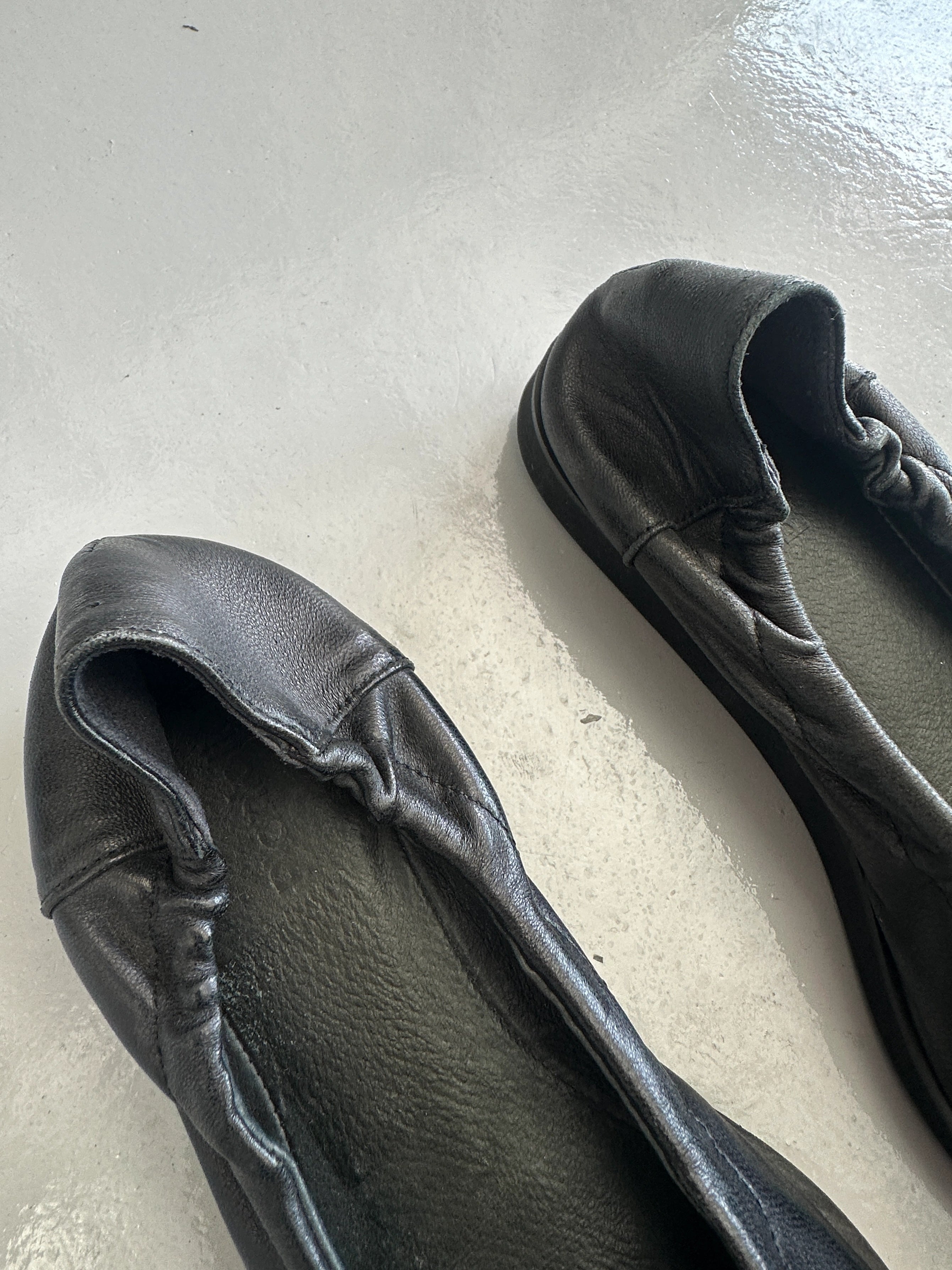 PLANTATION ISSEY MIYAKE - 1990s BALLET FLATS