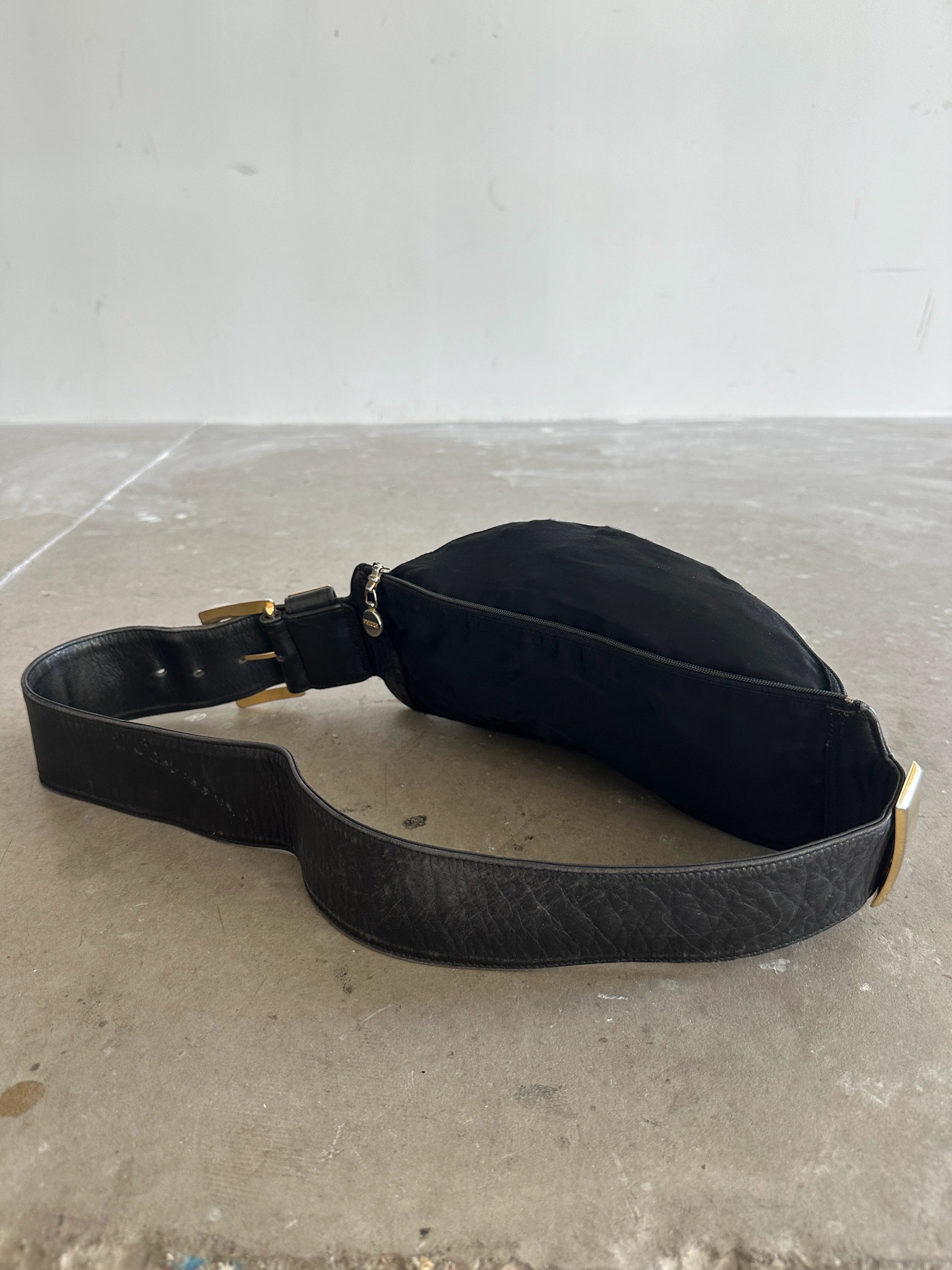 GIANFRANCO FERRÉ - 2000s LEATHER BELT BAG