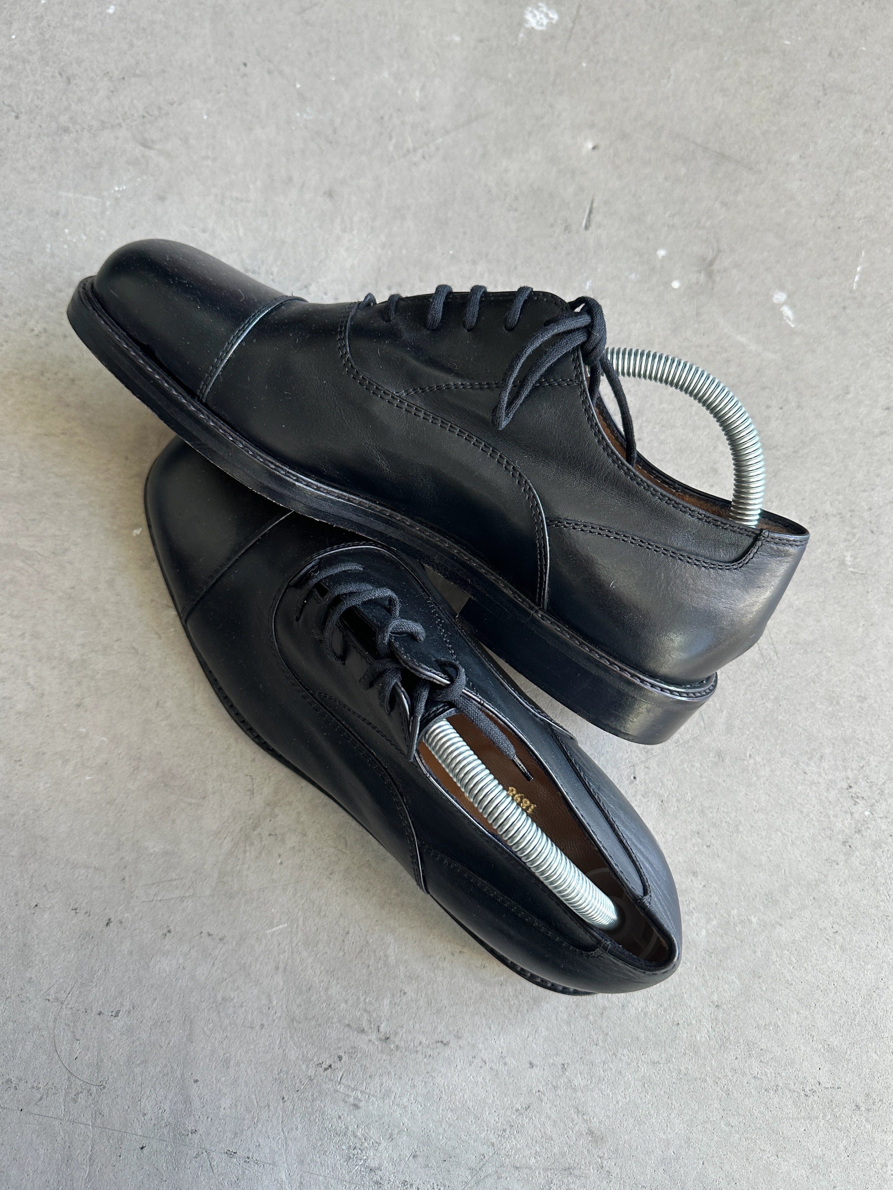 LARIO 1989 - 1990s SQUARE TOE LEATHER DERBY SHOES