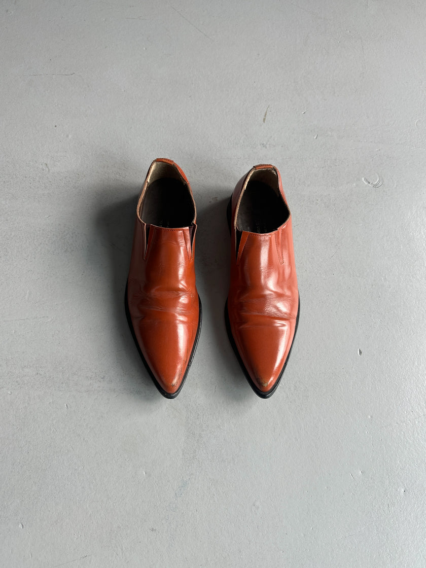 COMME DES GARÇONS - 1990s LEATHER POINTED SLIP ON SHOES