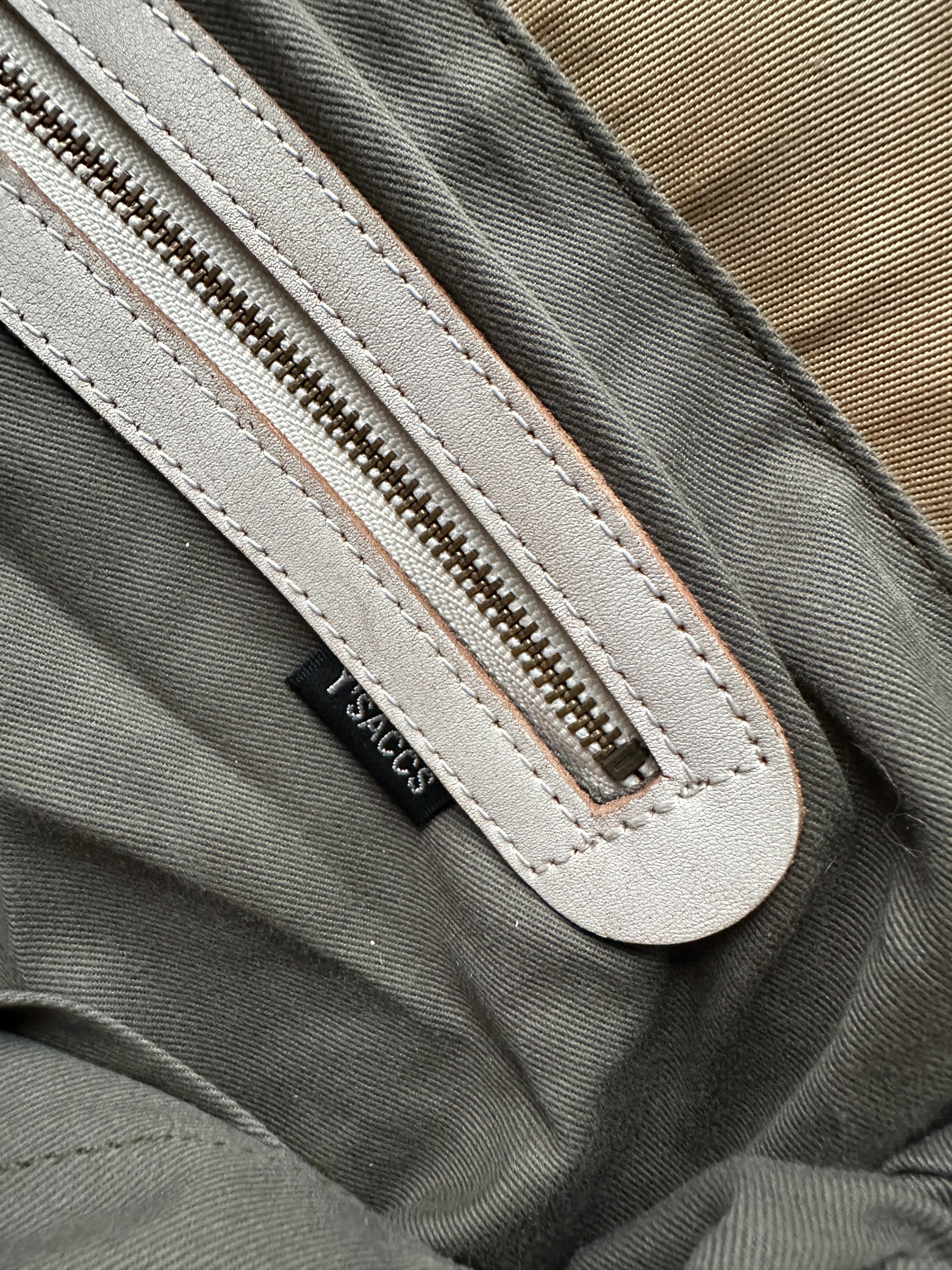 YOHJI YAMAMOTO Y'SACCS - 1990s RECTANGULAR MESSENGER BAG WITH DISTRESSED LEATHER FRONT PANEL