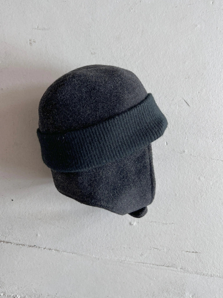 EMPORIO ARMANI 1980s  EARFLAP HAT