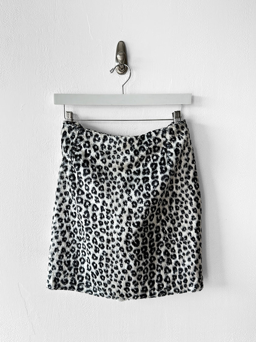 VERSUS BY GIANNI VERSACE - F/W 1994 LEOPARD PRINT FAUX FUR MINI SKIRT