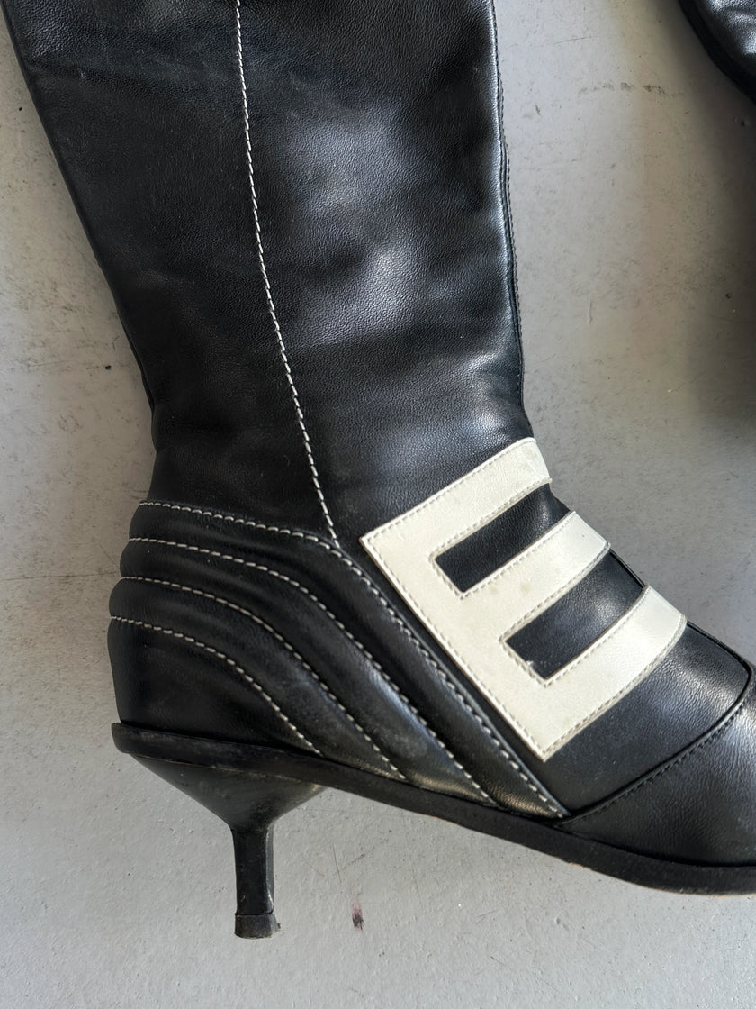 ETRO - F/W 2001 POINTED TOE KITTEN HEELS BOOTS