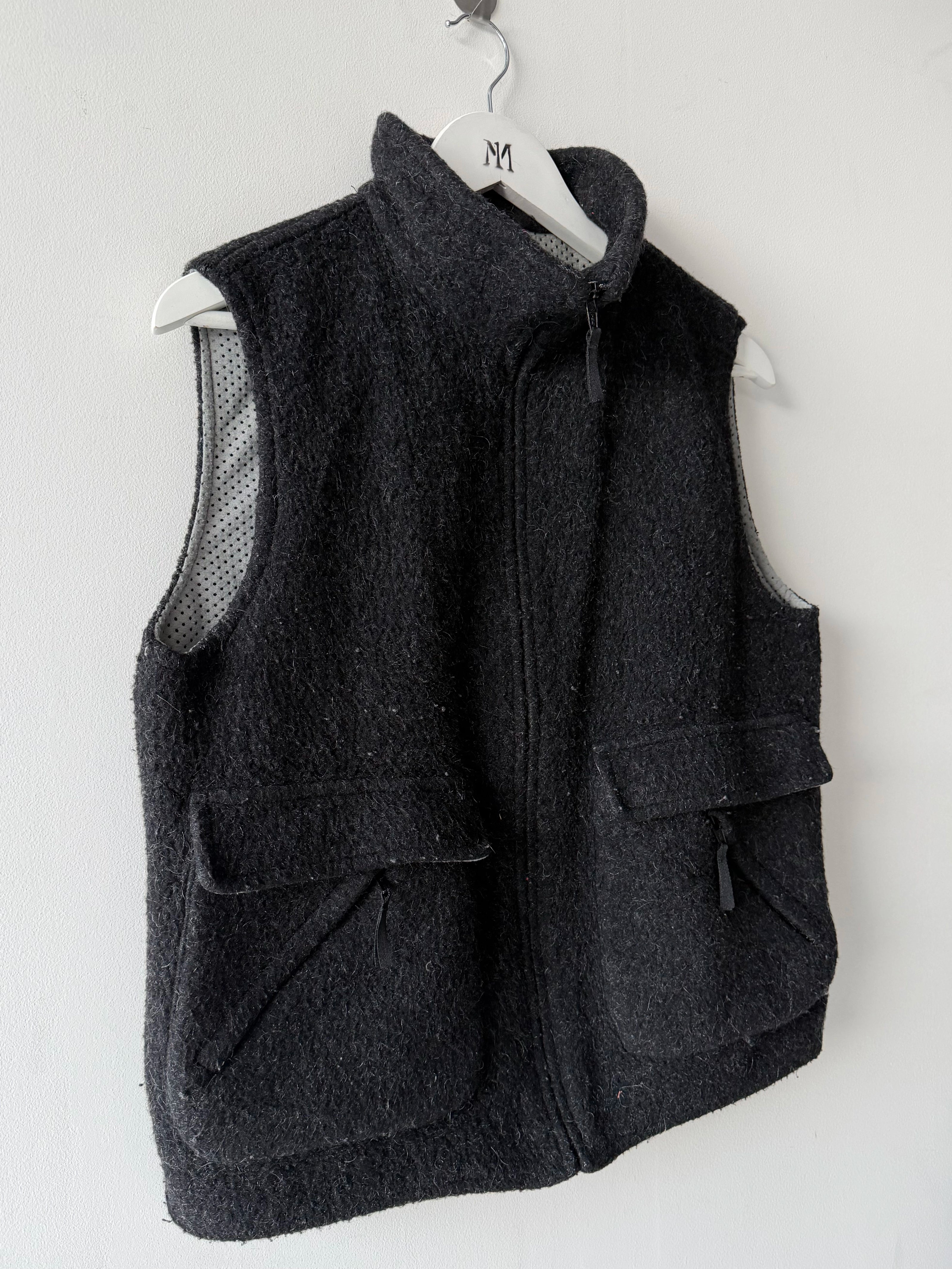 ARMANI JEANS - 1990s FUZZY HAIR ZIPPED VEST GILET