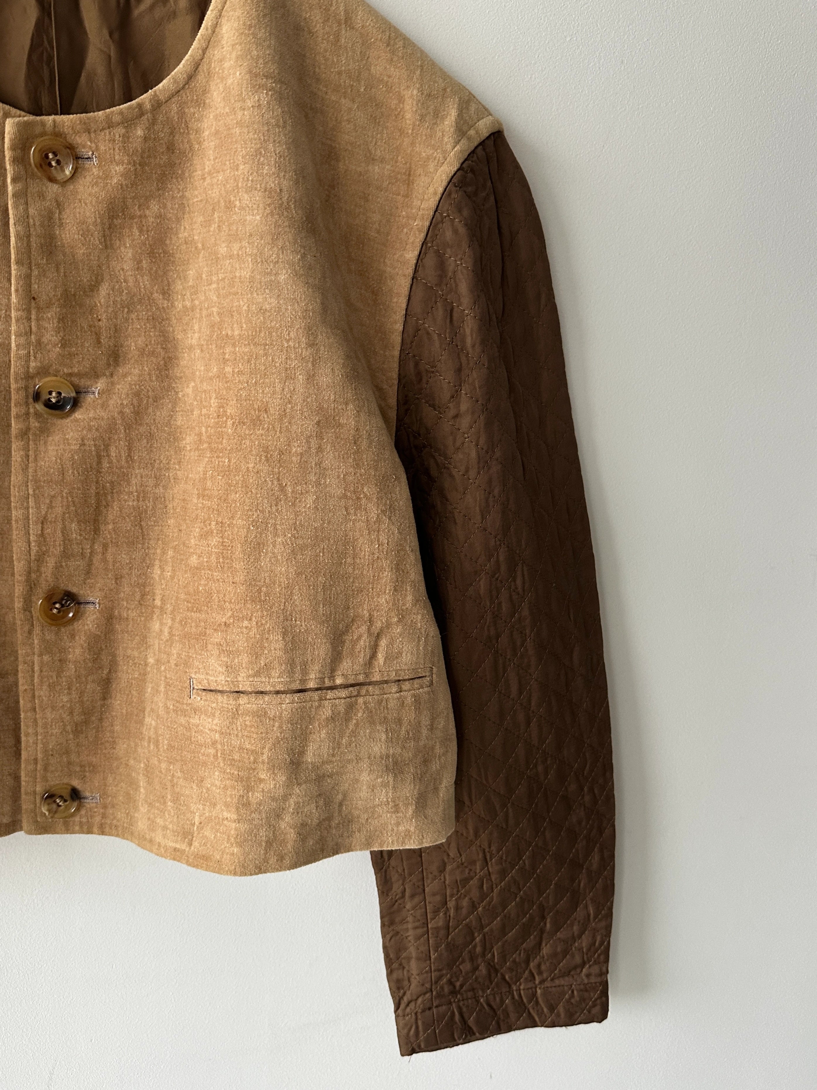 COMME DES GARÇONS - F/W 1990 CROP FIT BLAZER WITH QUILTED SLEEVE