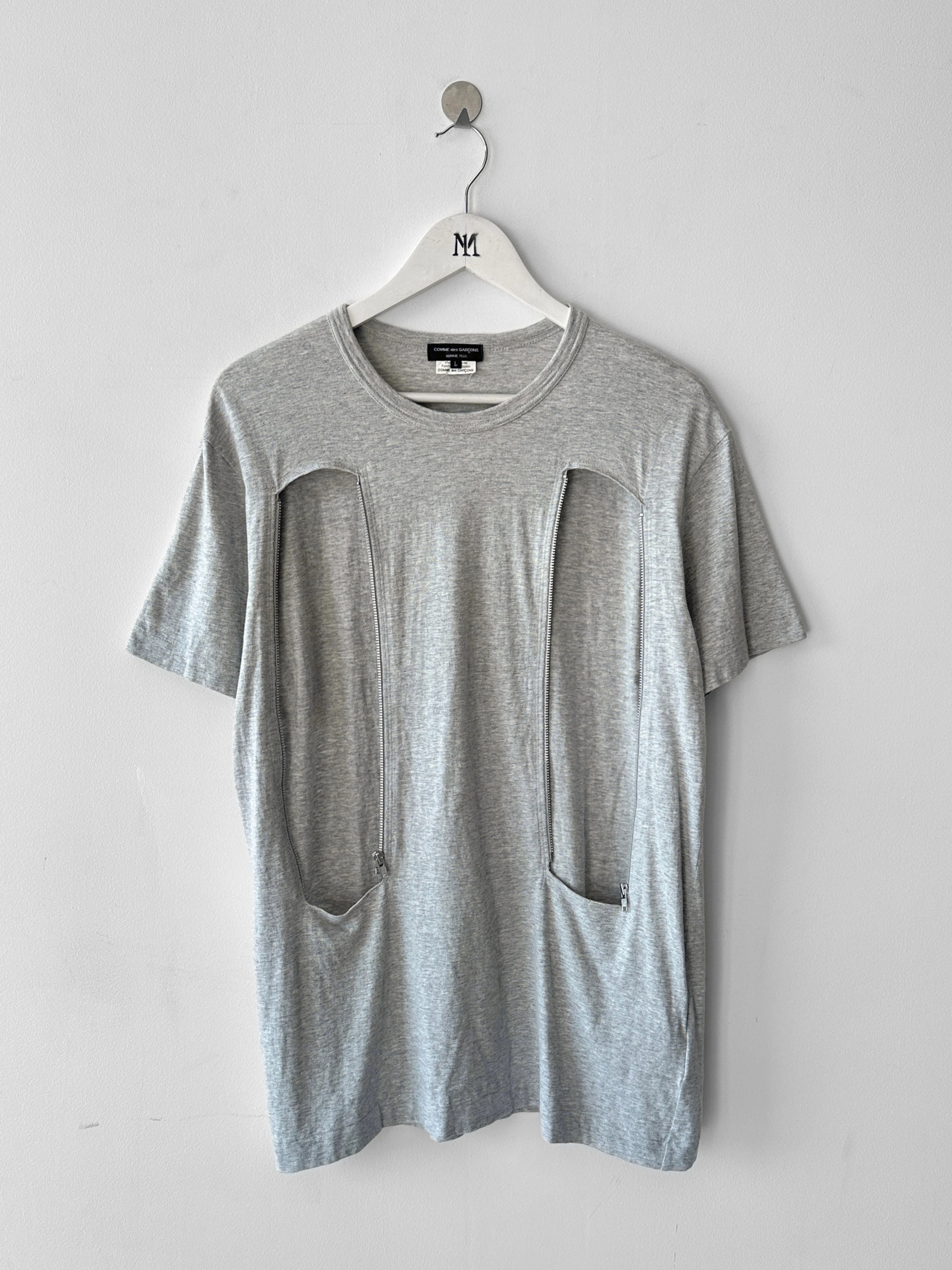 COMME DES GARÇONS HOMME PLUS - A/W 2014 CUT OUT FRONT T-SHIRT