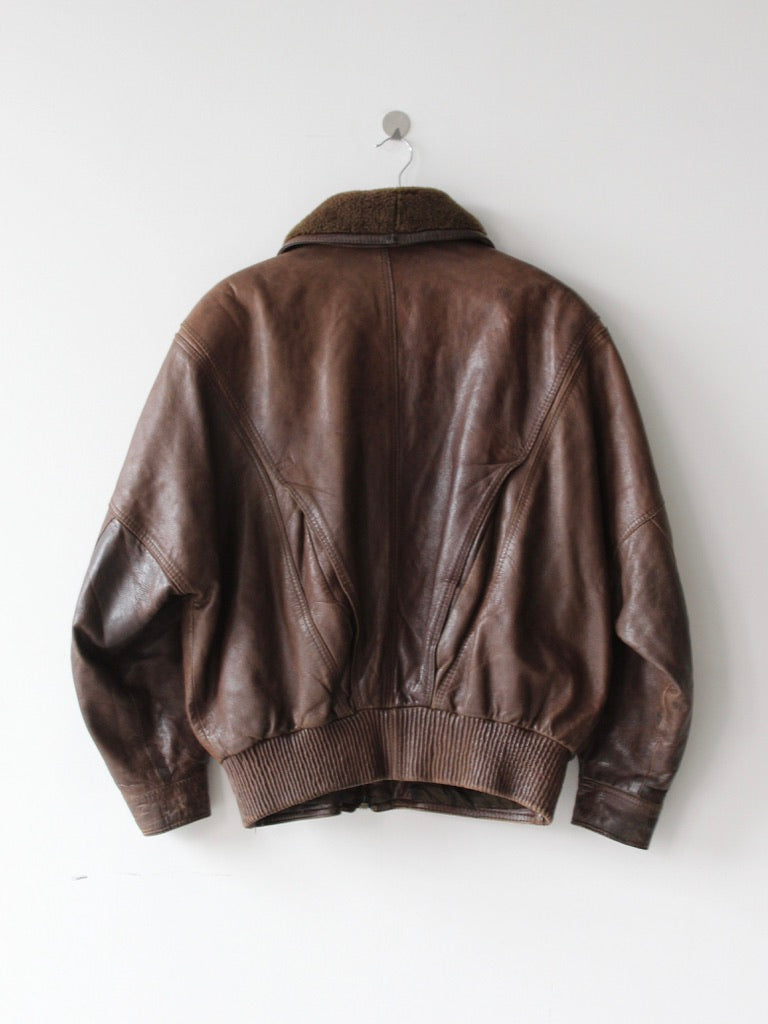 GIANNI VERSACE - 1980s LEATHER AVIATOR BOMBER JACKET WITH SHEARLING COLLAR