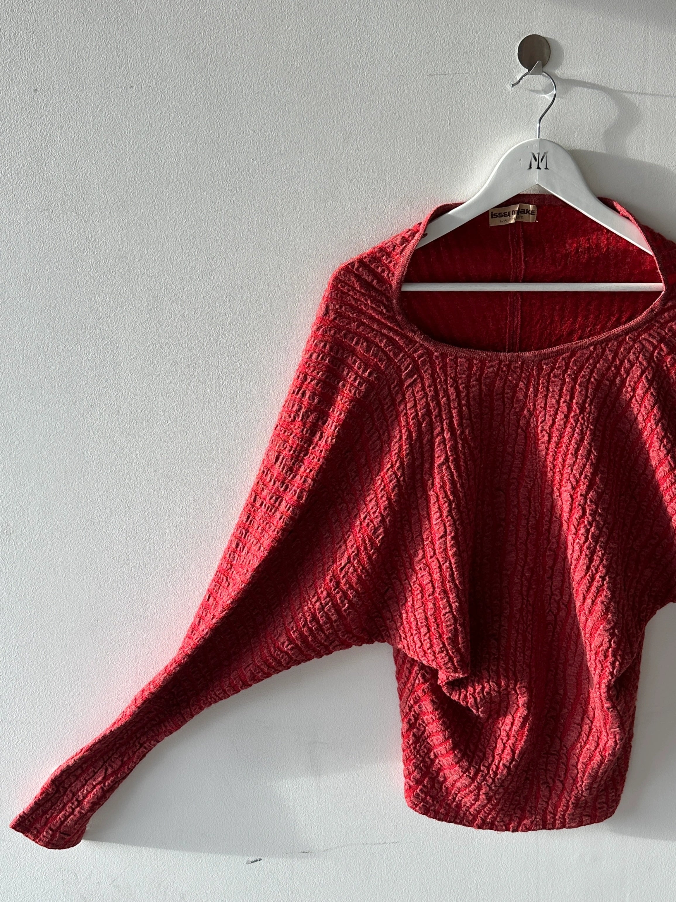 ISSEY MIYAKE - 1980s SCULPTURAL LONG SLEEVE TOP