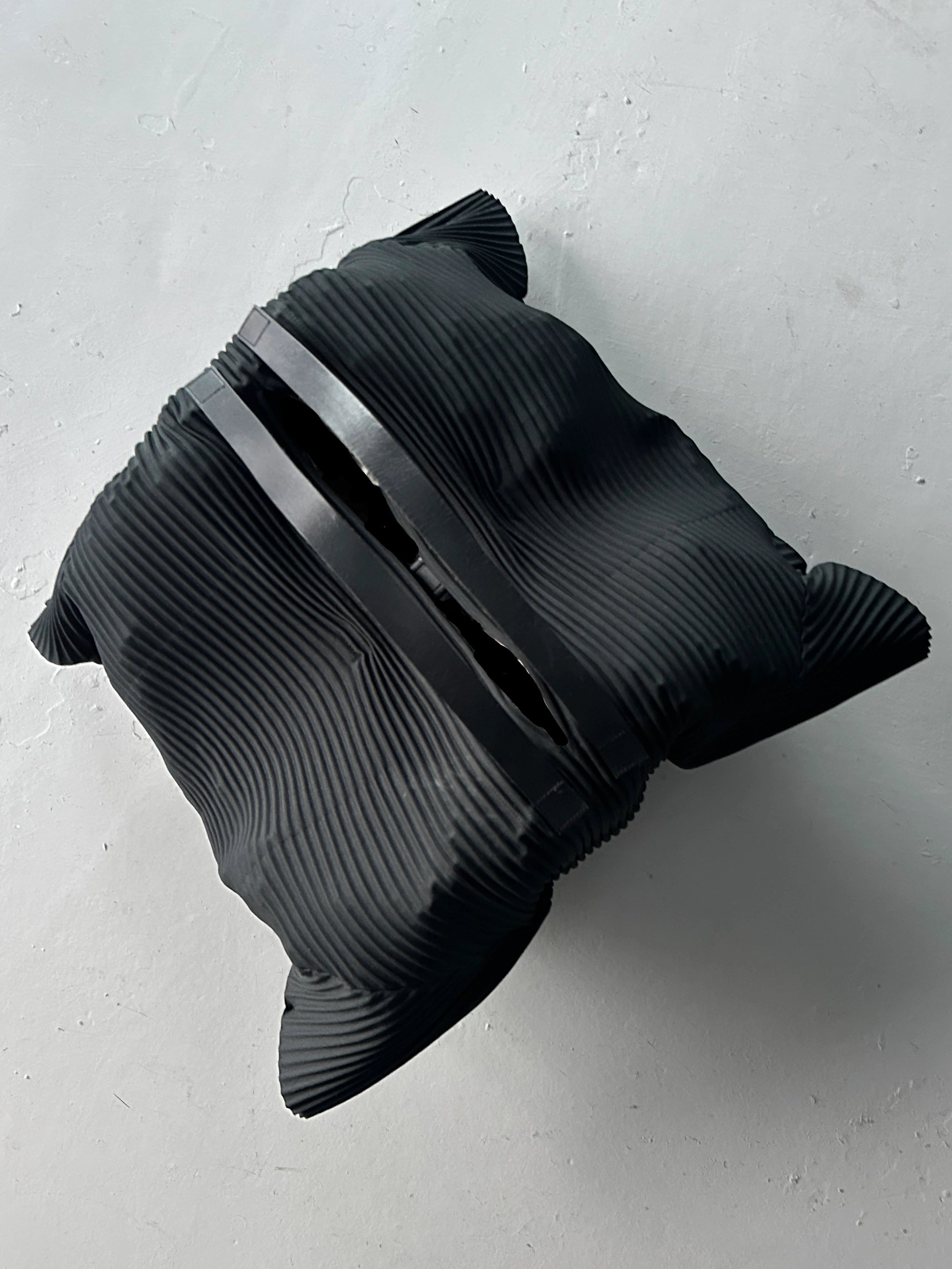 ISSEY MIYAKE ME - 2010s GEOMETRIC PLEATED TOTE BAG