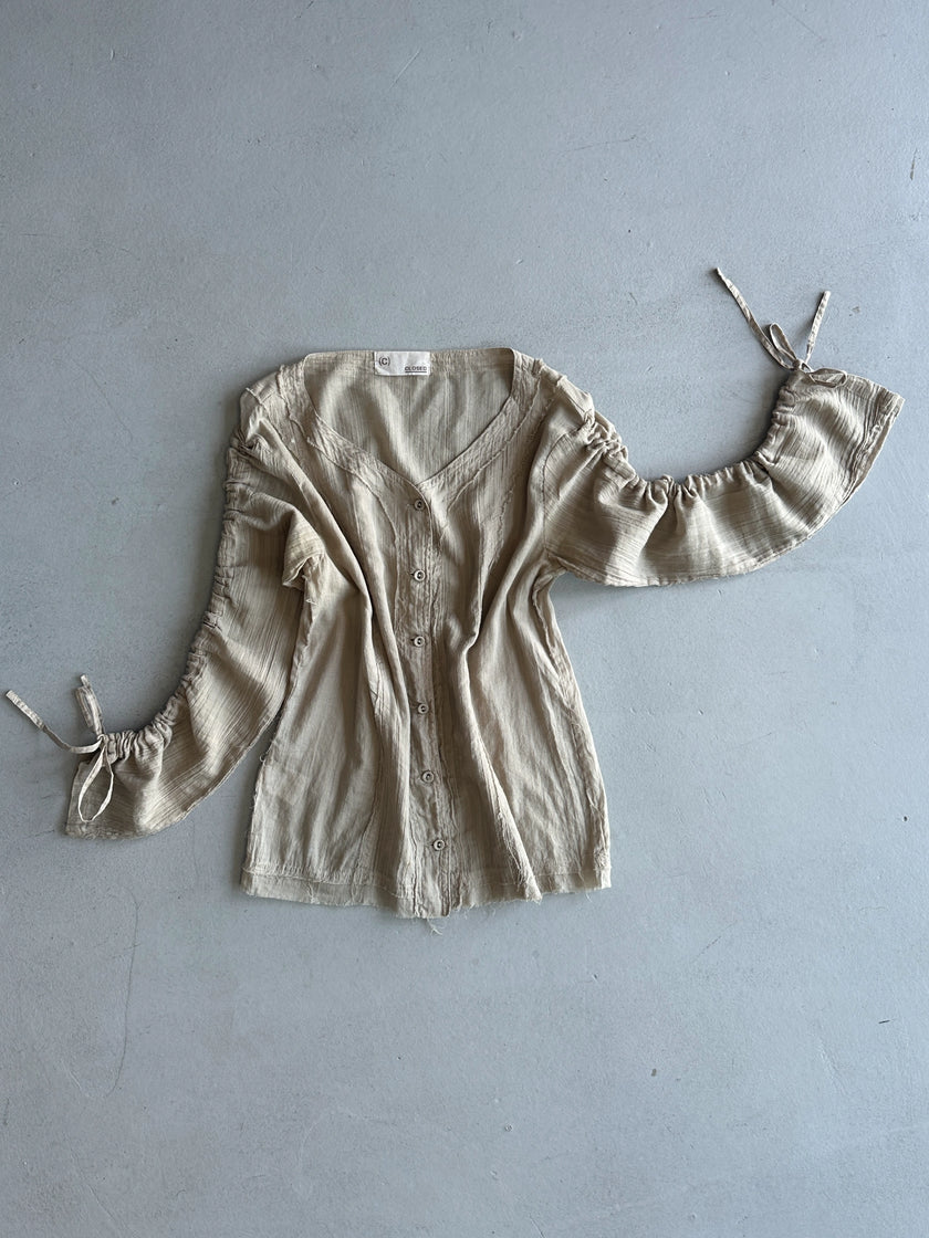 CLOSED BY GIULIANO FUJIWARA - 2000s RUCHED SLEEVE SEMI SHEER BLOUSE