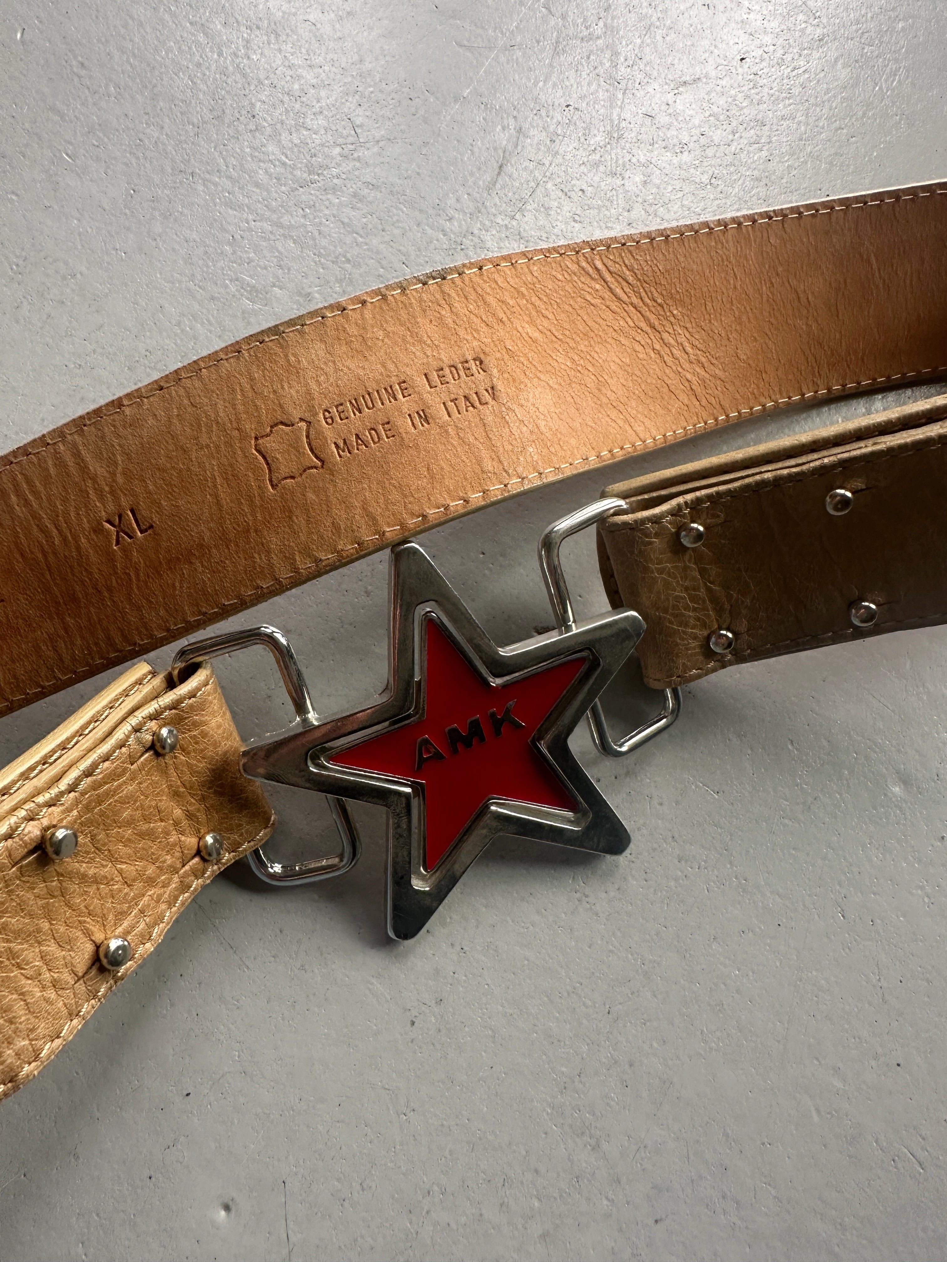 ANDREW MACKENZIE - 2000s STAR BUCKLE LOGO LEATHER BELT