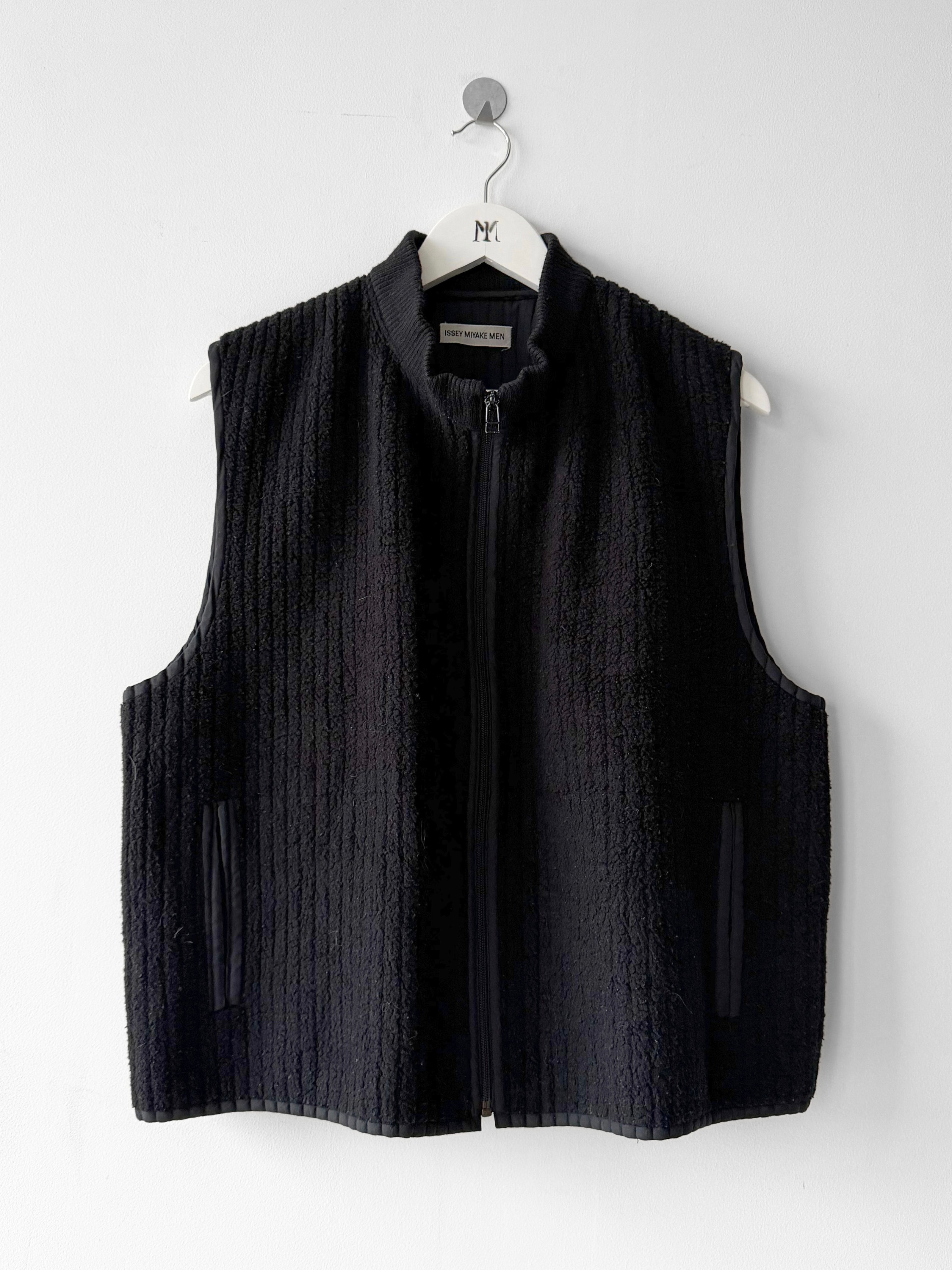 ISSEY MIYAKE MEN - 1990s ZIPPED FLEECE VEST GILET