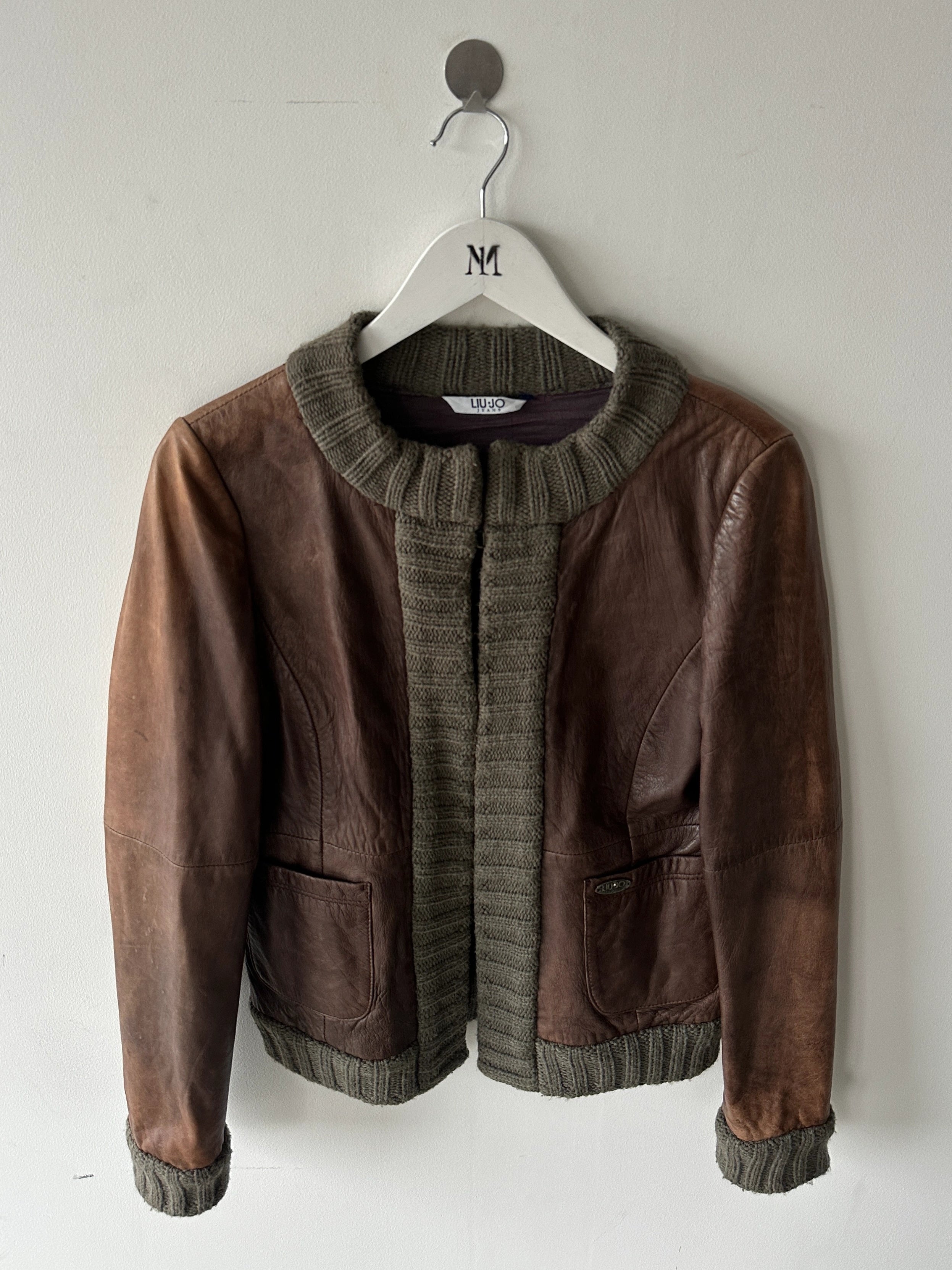 ITALIAN LABEL 2000s LEATHER JACKET WITH KNIT COLLAR AND FRONT PLACKET