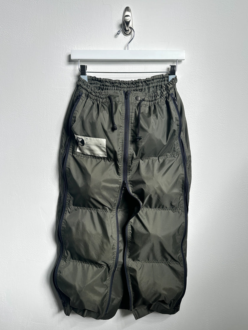 FINAL HOME - early 2000s NYLON MAXY SKIRT WITH ZIPPED SIDE POCKETS
