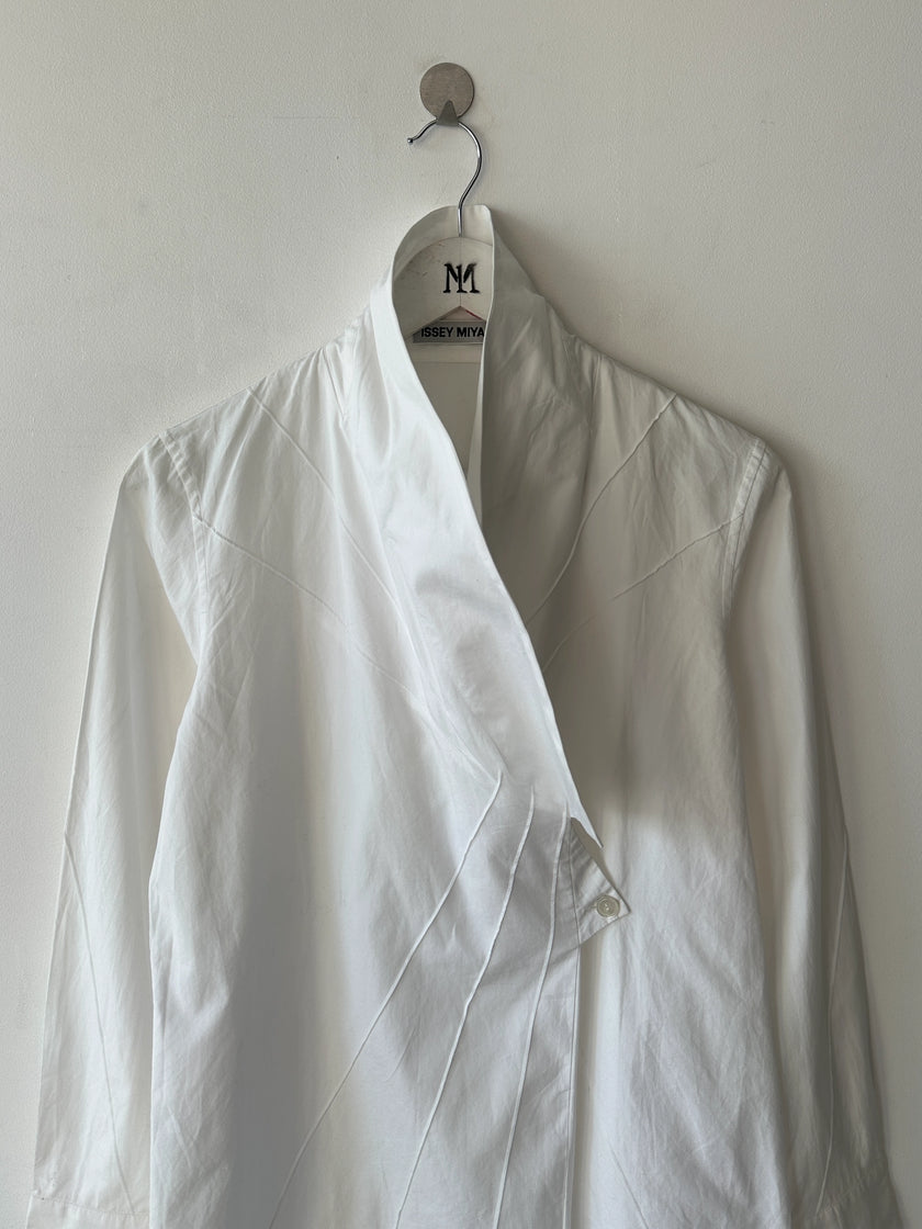 ISSEY MIYAKE - F/W 2009 LONG TUNIC SHIRT WITH SHAWL COLLAR