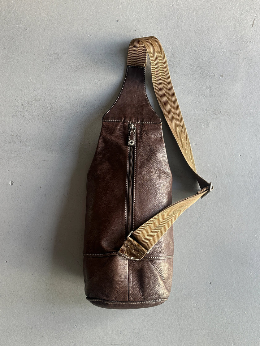 GIANFRANCO FERRÉ - 1990s LEATHER SLING BAG