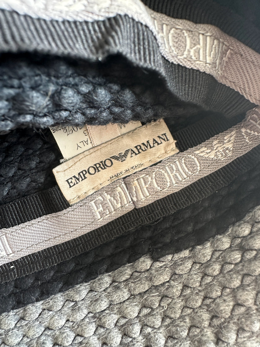EMPORIO ARMANI - 1980s KNITTED BUCKET HAT