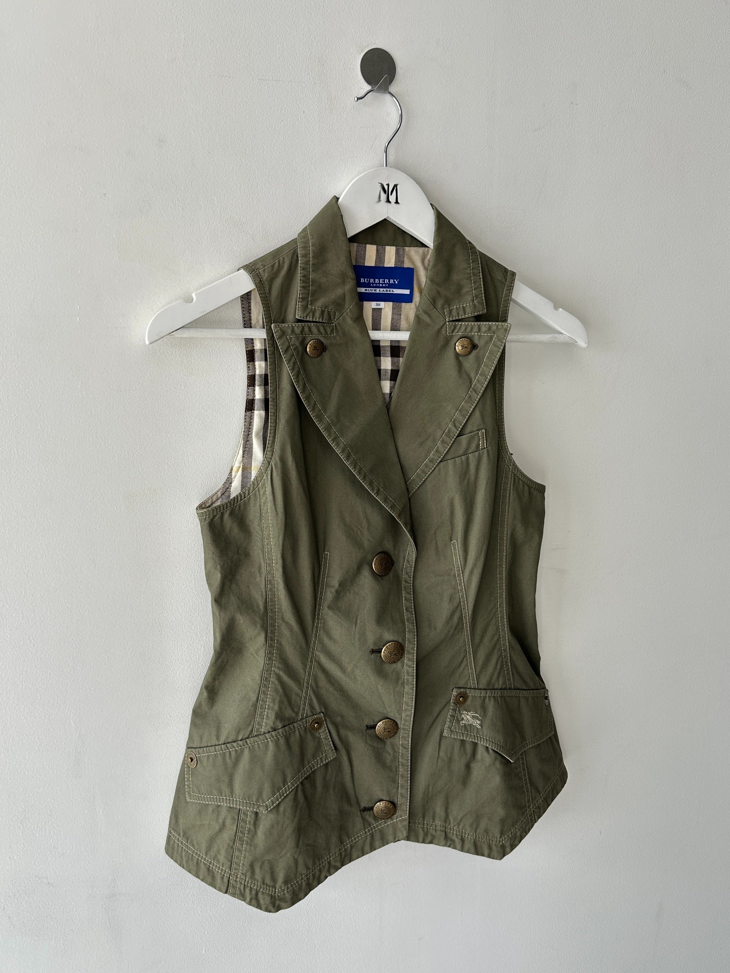 BURBERRY BLUE LABEL - early 2000s BUTTONED VEST GILET