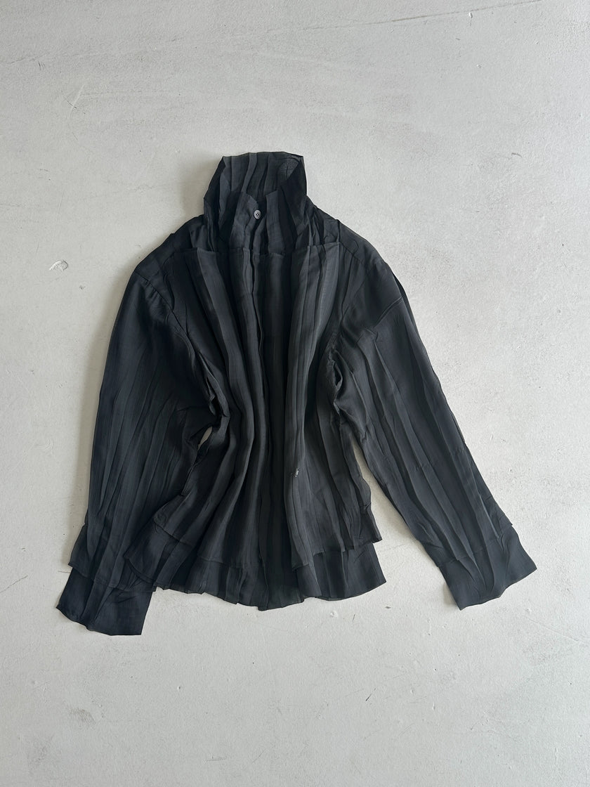 ISSEY MIYAKE - 1990s FUNNEL NECK BUTTONED PLEATED BLOUSE