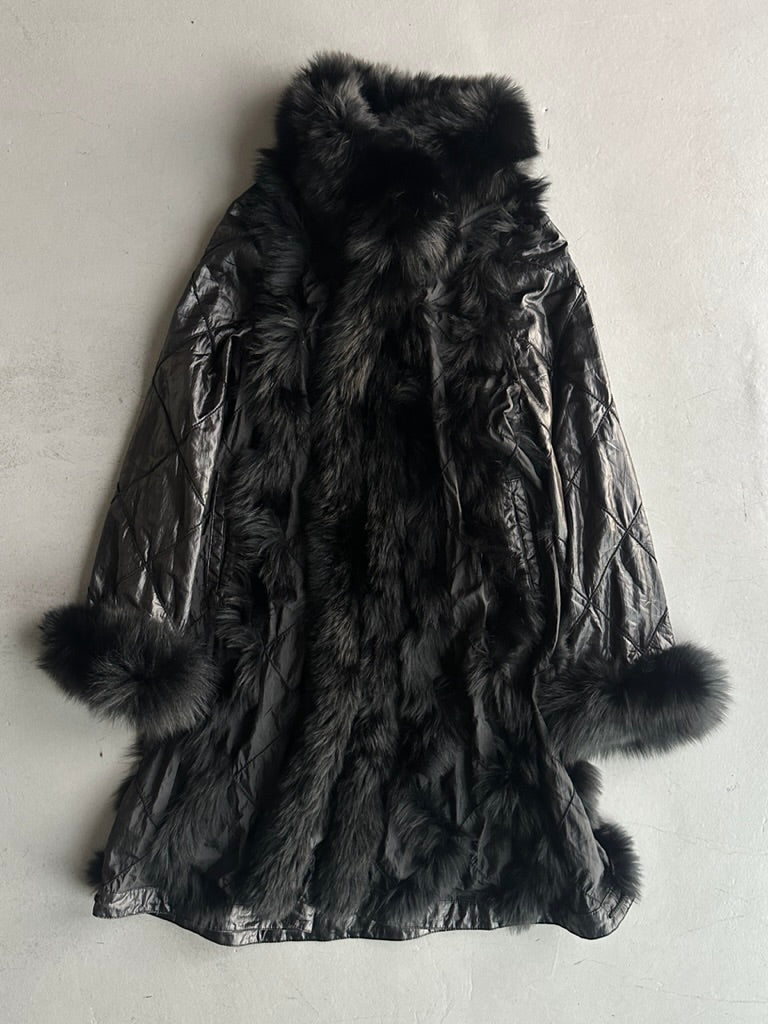 KANSAI YAMAMOTO IMPACT - 1990s REVERSIBLE QUILTED COAT WITH FOX FUR DETAILS