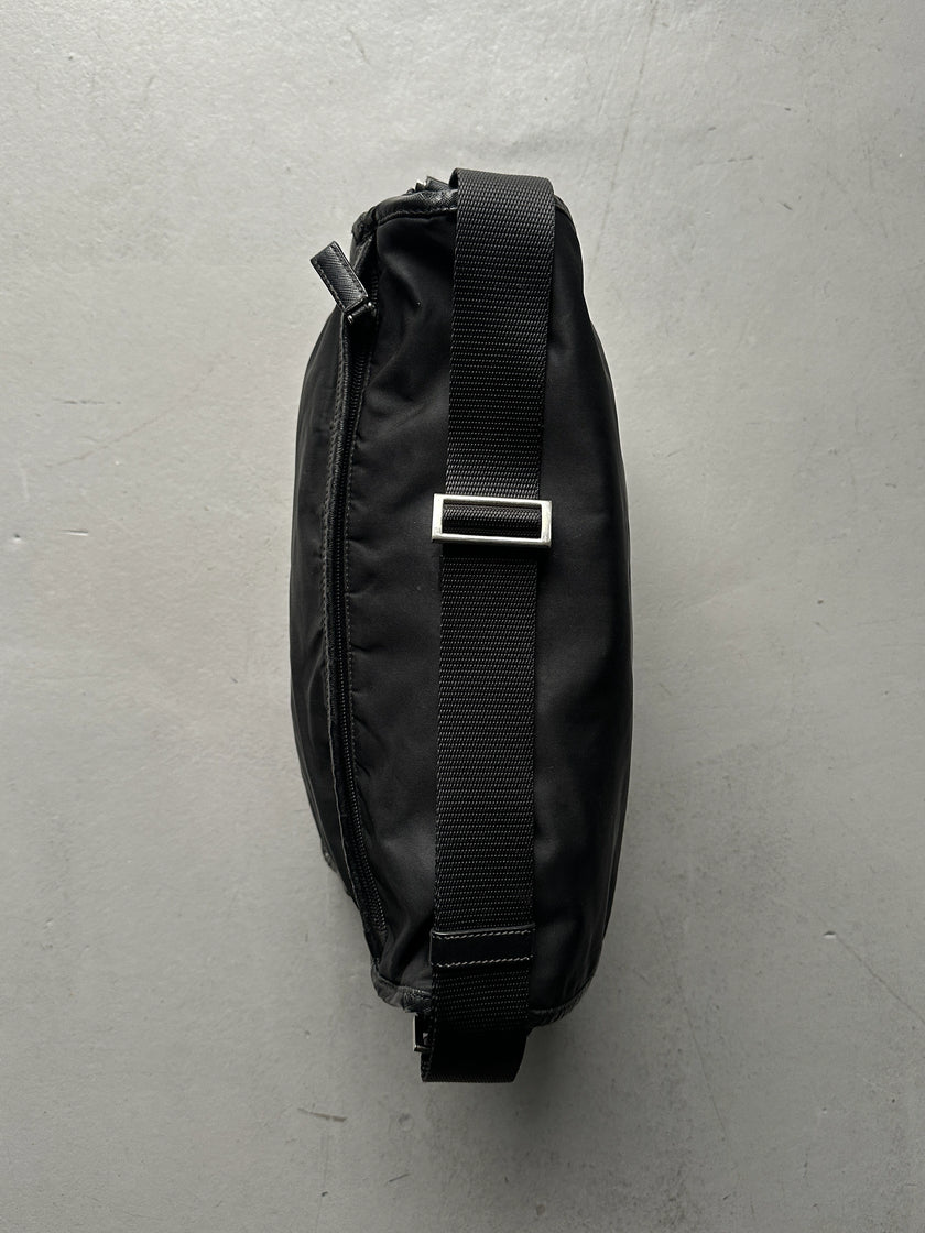 PRADA - 2000s NYLON MESSENGER BAG