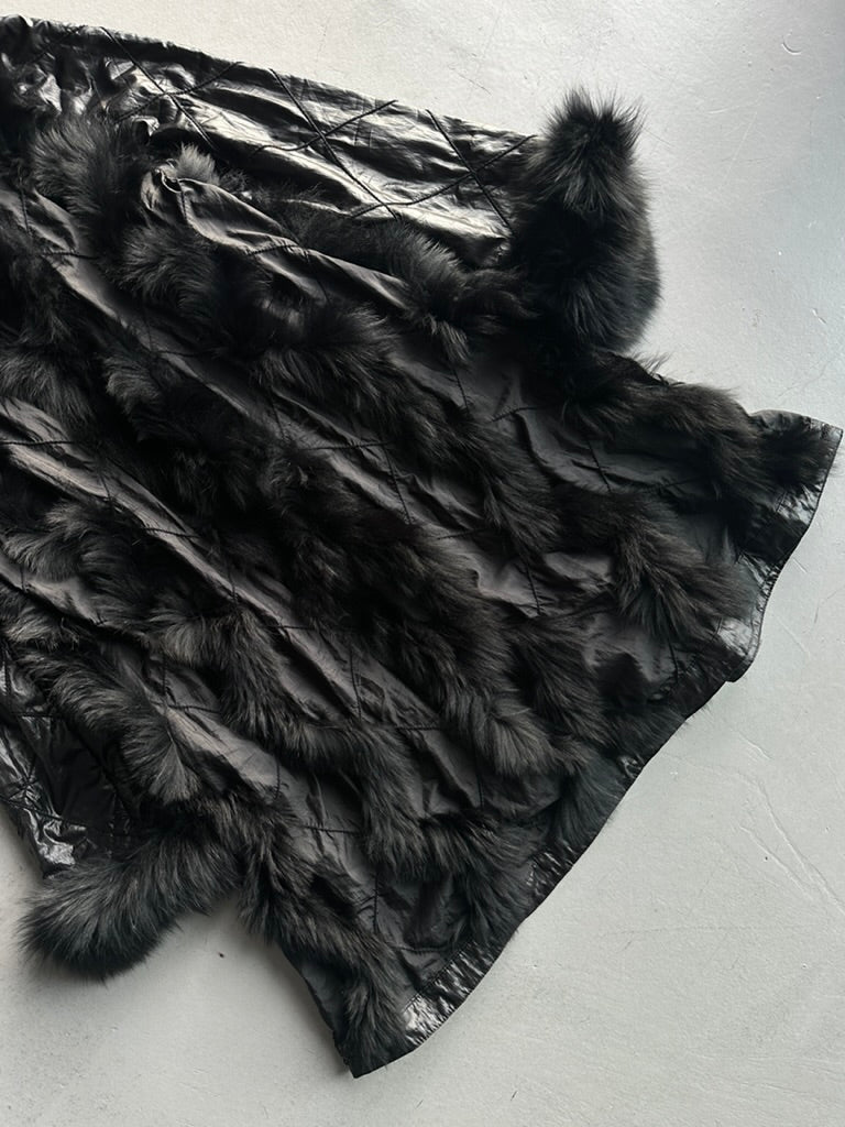 KANSAI YAMAMOTO IMPACT - 1990s REVERSIBLE QUILTED COAT WITH FOX FUR DETAILS