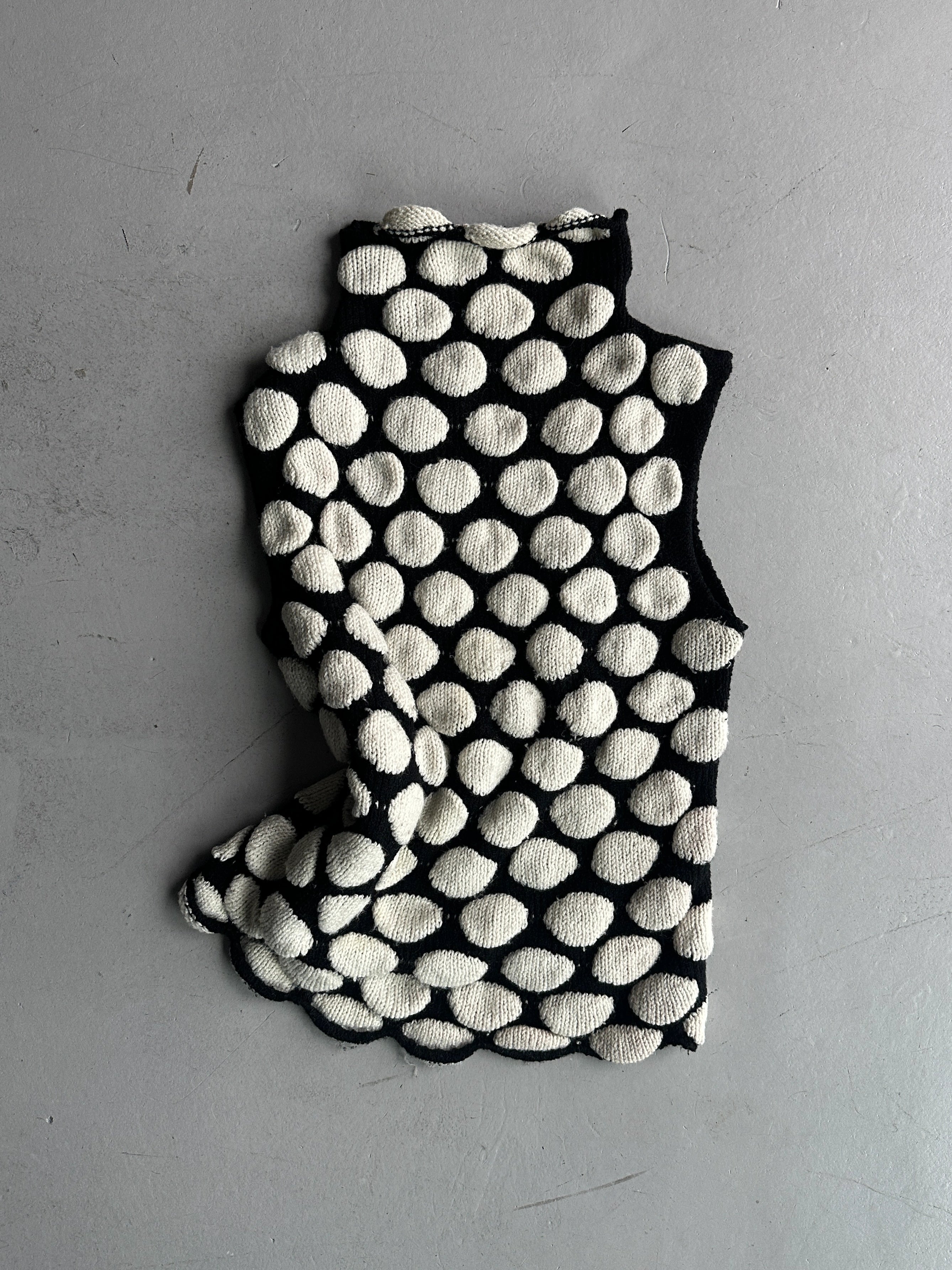 EMPORIO ARMANI - F/W 2002 BUBBLE FRONT HIGH NECK VEST KNIT TOP