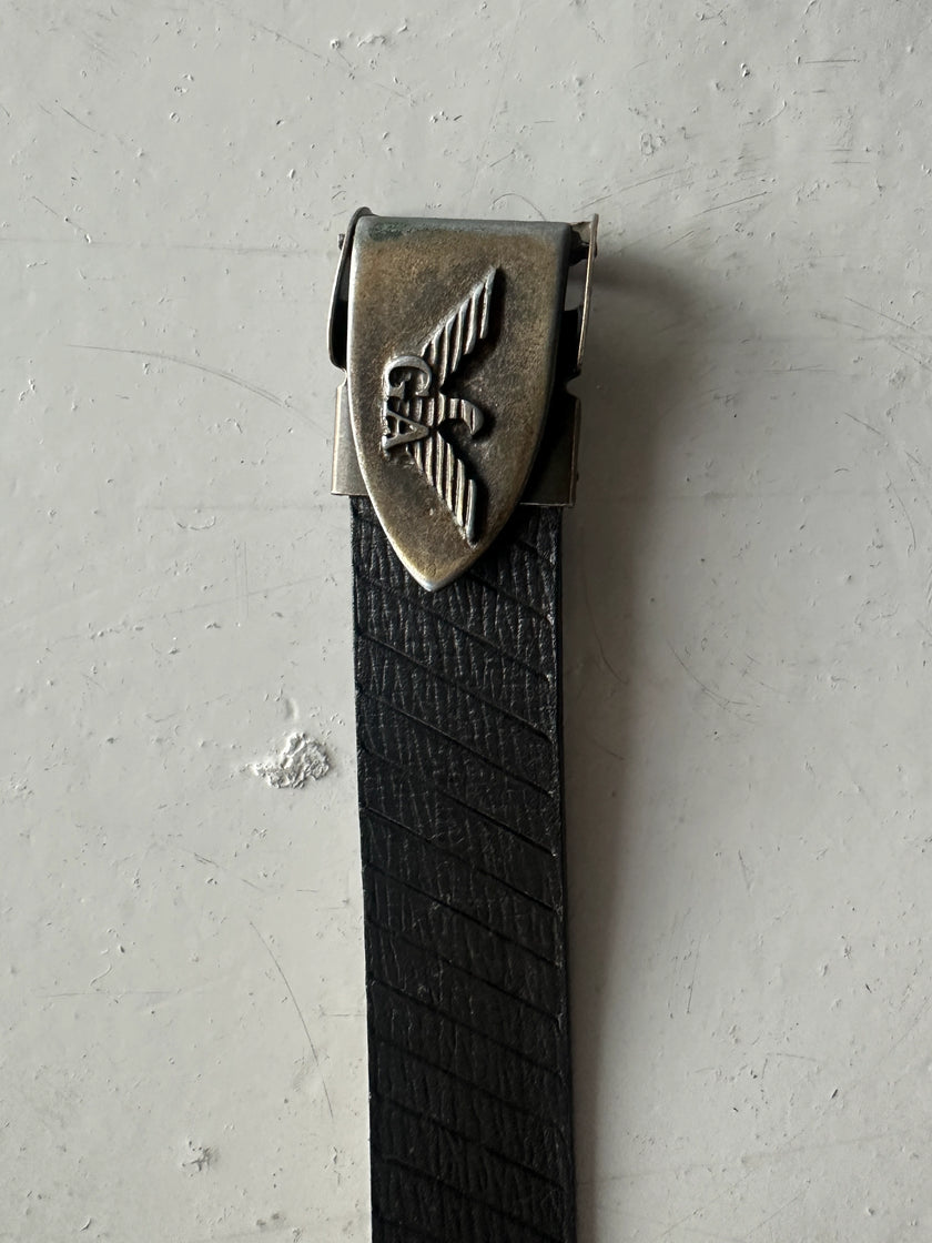 GIORGIO ARMANI  - 1980s EMBOSSED LEATHER BELT WITH BRASS BUCKLE