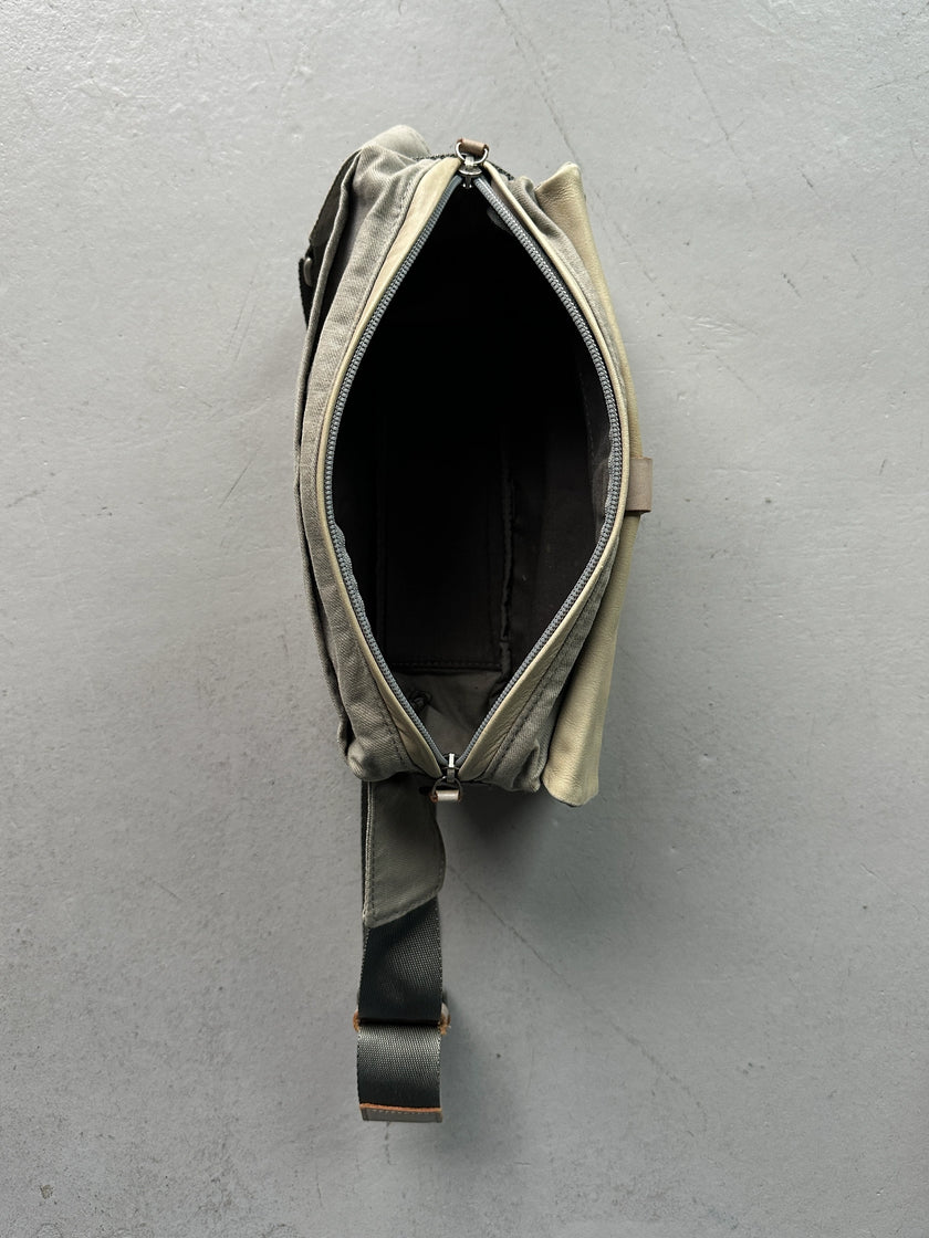 YOHJI YAMAMOTO Y'SACCS - 1990s RECTANGULAR BUM BAG WITH DISTRESSED LEATHER FRONT PANEL