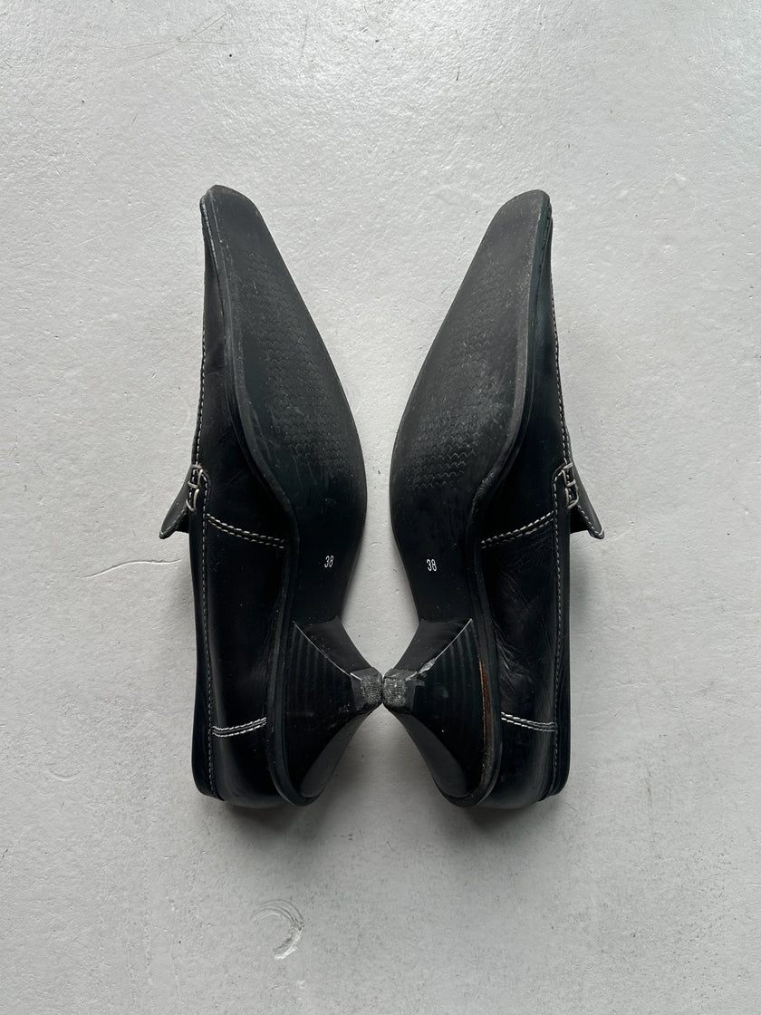 1990s KITTEN HEELS SLIP ON SHOES