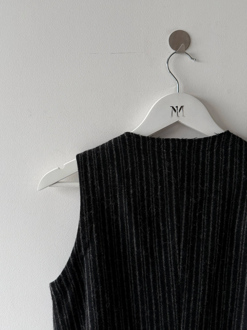 ISSEY MIYAKE HAI - 1980s PINSTRIPED VEST TOP