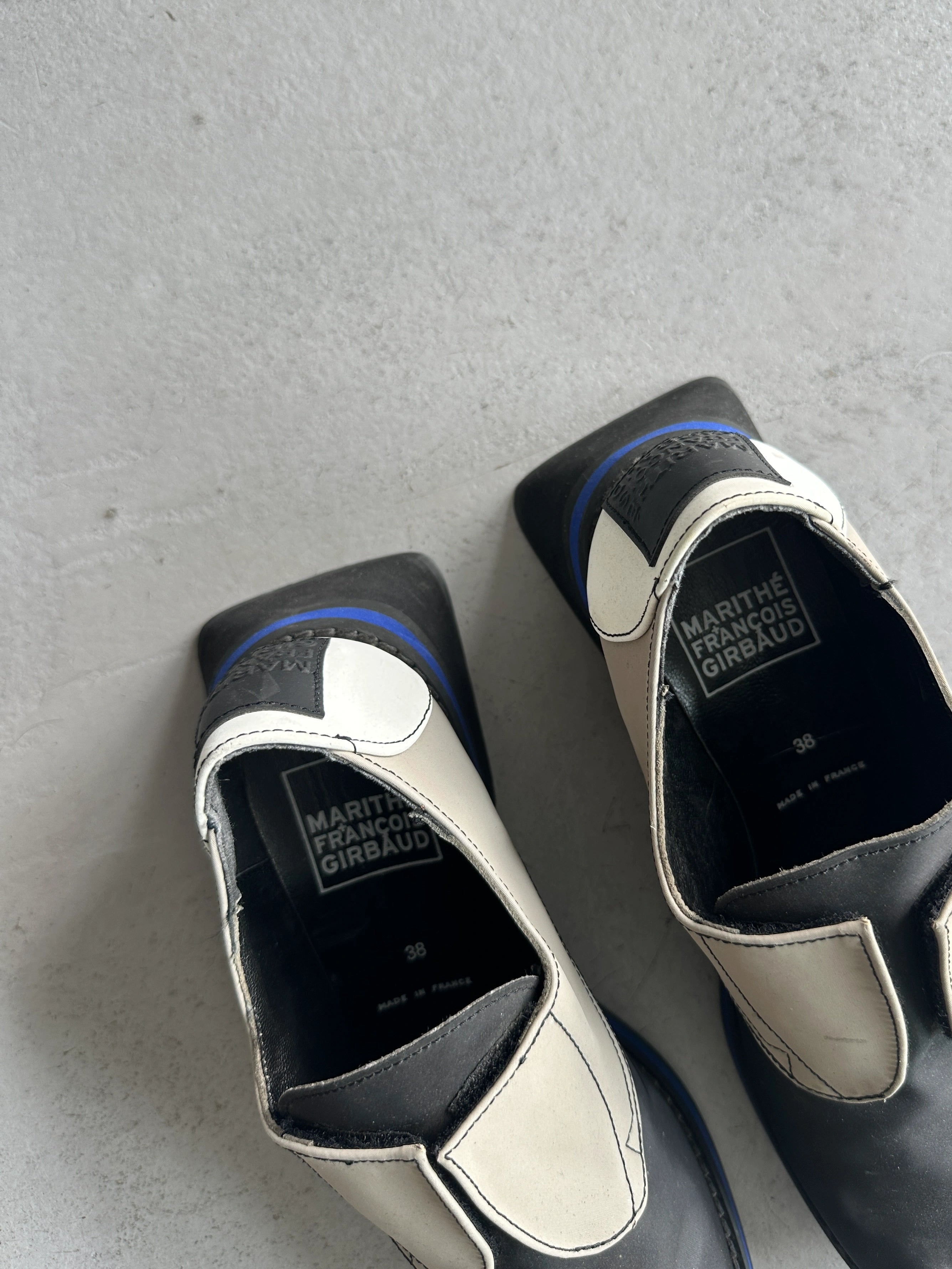 MARITHÉ + FRANÇOIS GIRBAUD - S/S 1998 SQUARE HEEL SLIP ON SHOES