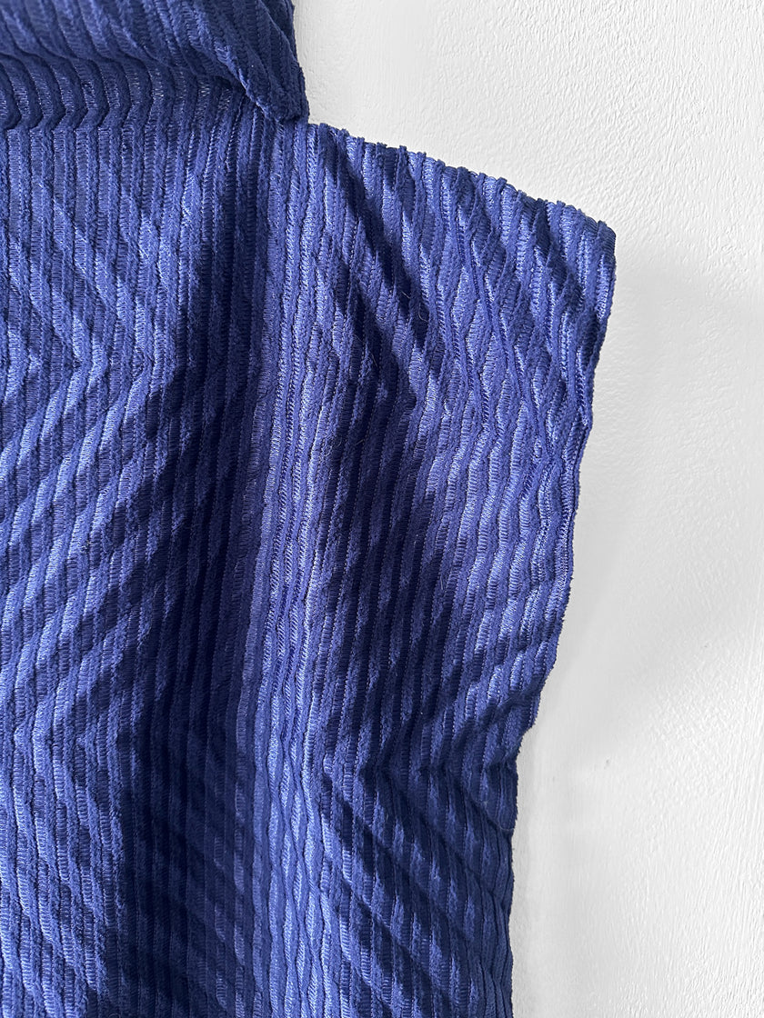 ISSEY MIYAKE - F/W 2002 CHEVRON PLEATS HIGH NECK TOP