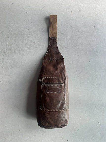 GIANFRANCO FERRÉ - 1990s LEATHER SLING BAG