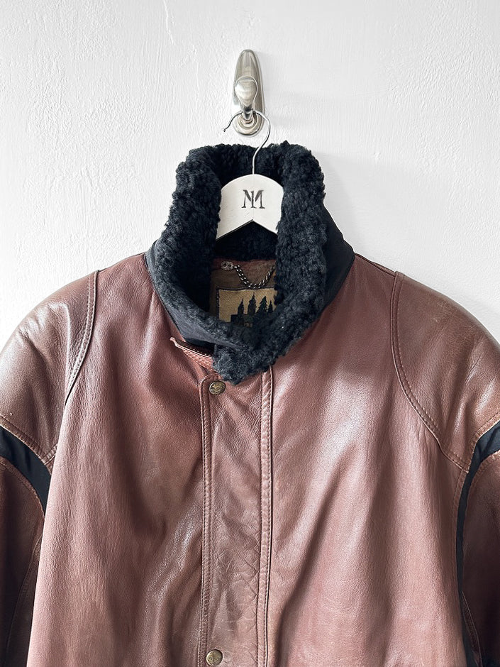 ICEBERG - 1980s LEATHER BOMBER JACKET WITH SHEARLING COLLAR